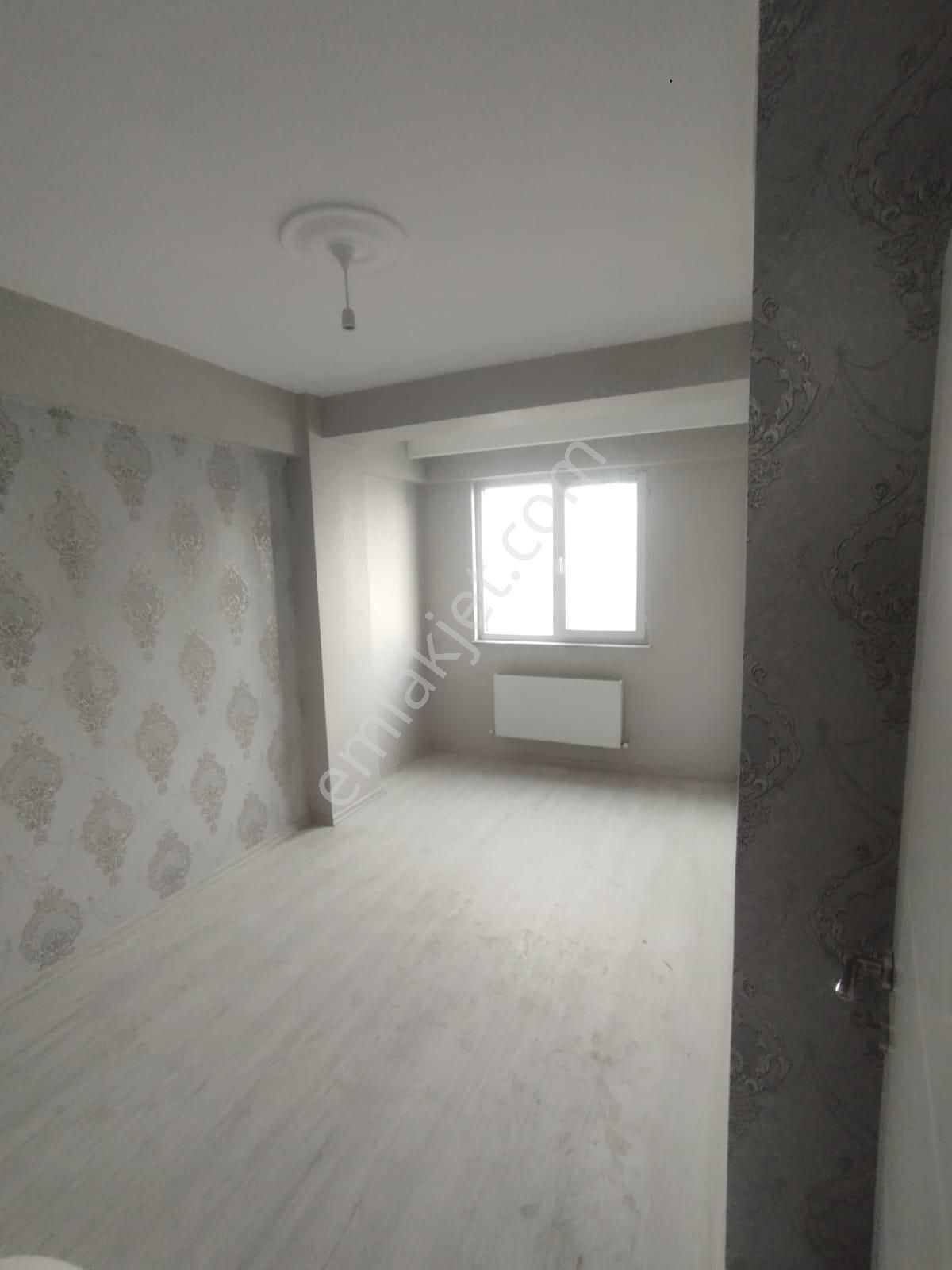 🌟 Premium İlan | Çamlıca Mahallesi | Asansörlü | Kapalı Garajlı | 1+1 - Görsel 6