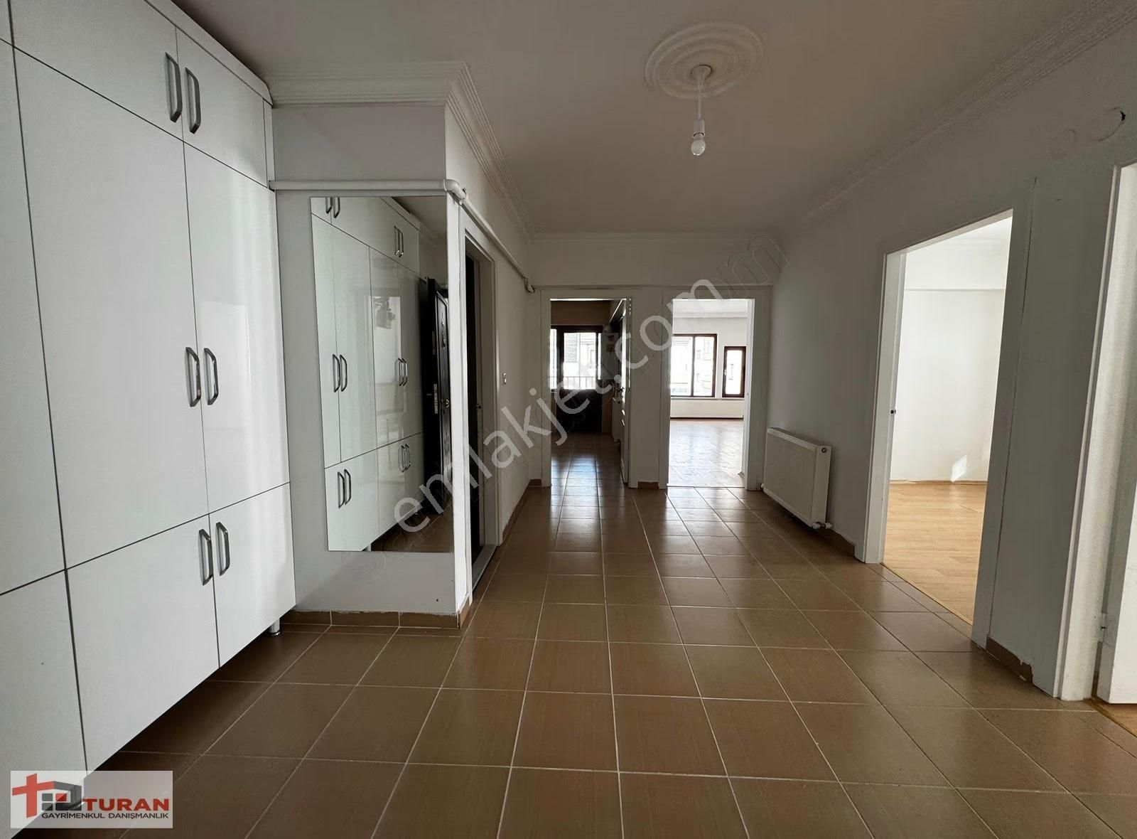 Etlik Şehir Hastanesi Ve Parklara Yakın 3+1 Kiralık Daire** - Görsel 18