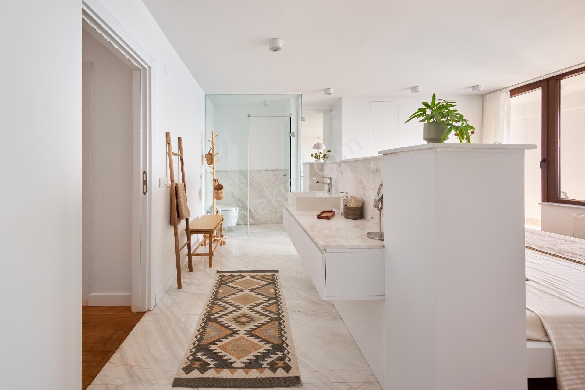 Muhteşem Deniz Manzaralı Sahibinden Satılık Villa - Görsel 12