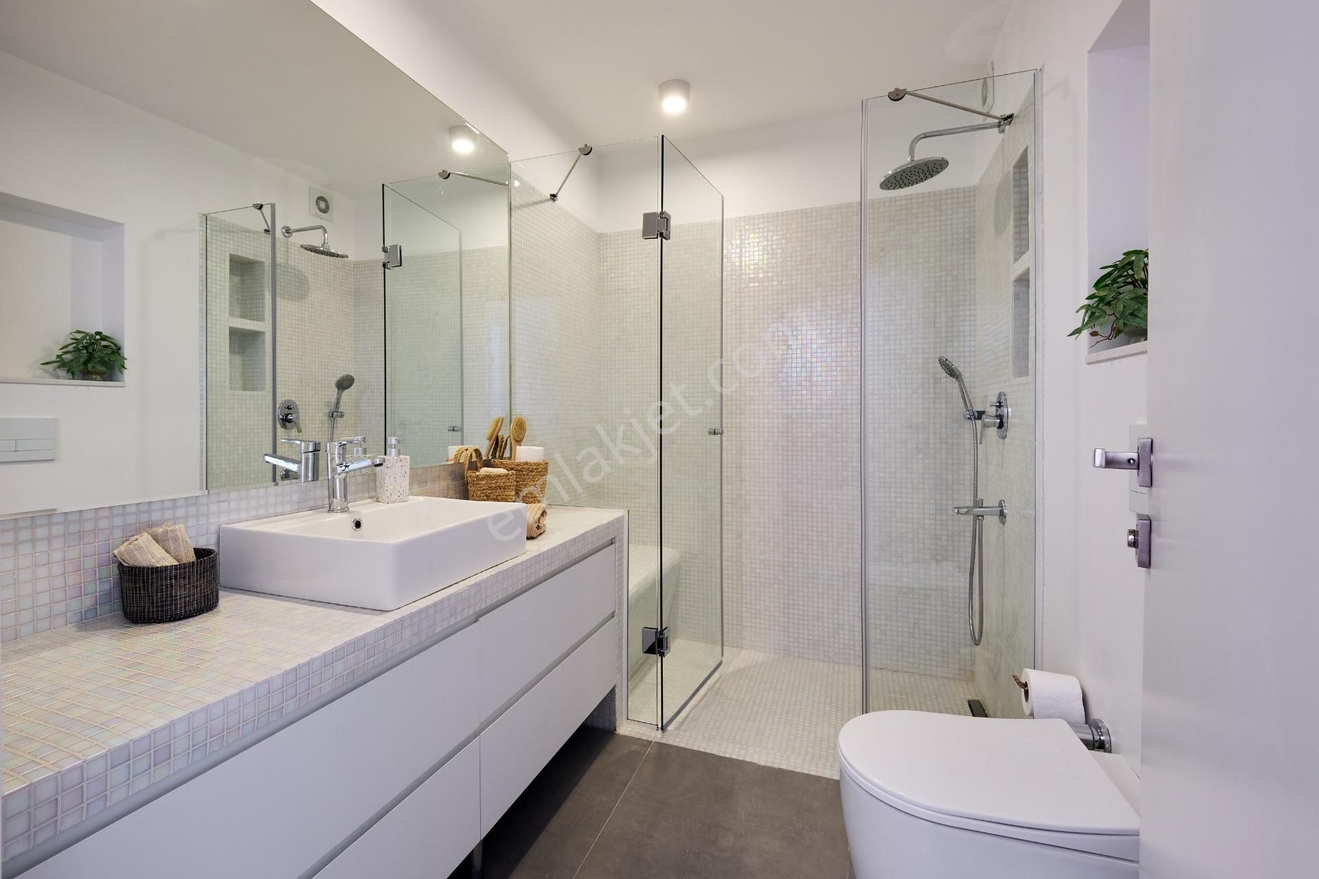 Muhteşem Deniz Manzaralı Sahibinden Satılık Villa - Görsel 17