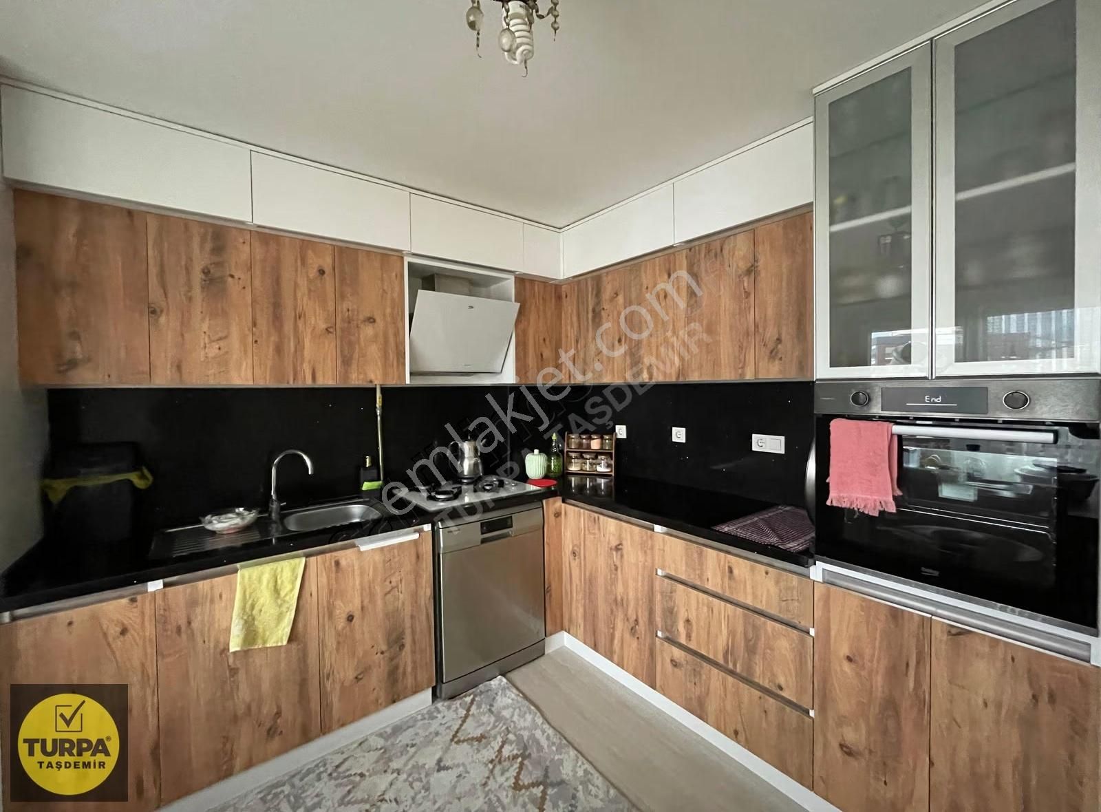 Karşıyaka Dedebaşı Mah.'nde Ferah Satılık Dubleks Daire (4+1) - Görsel 15