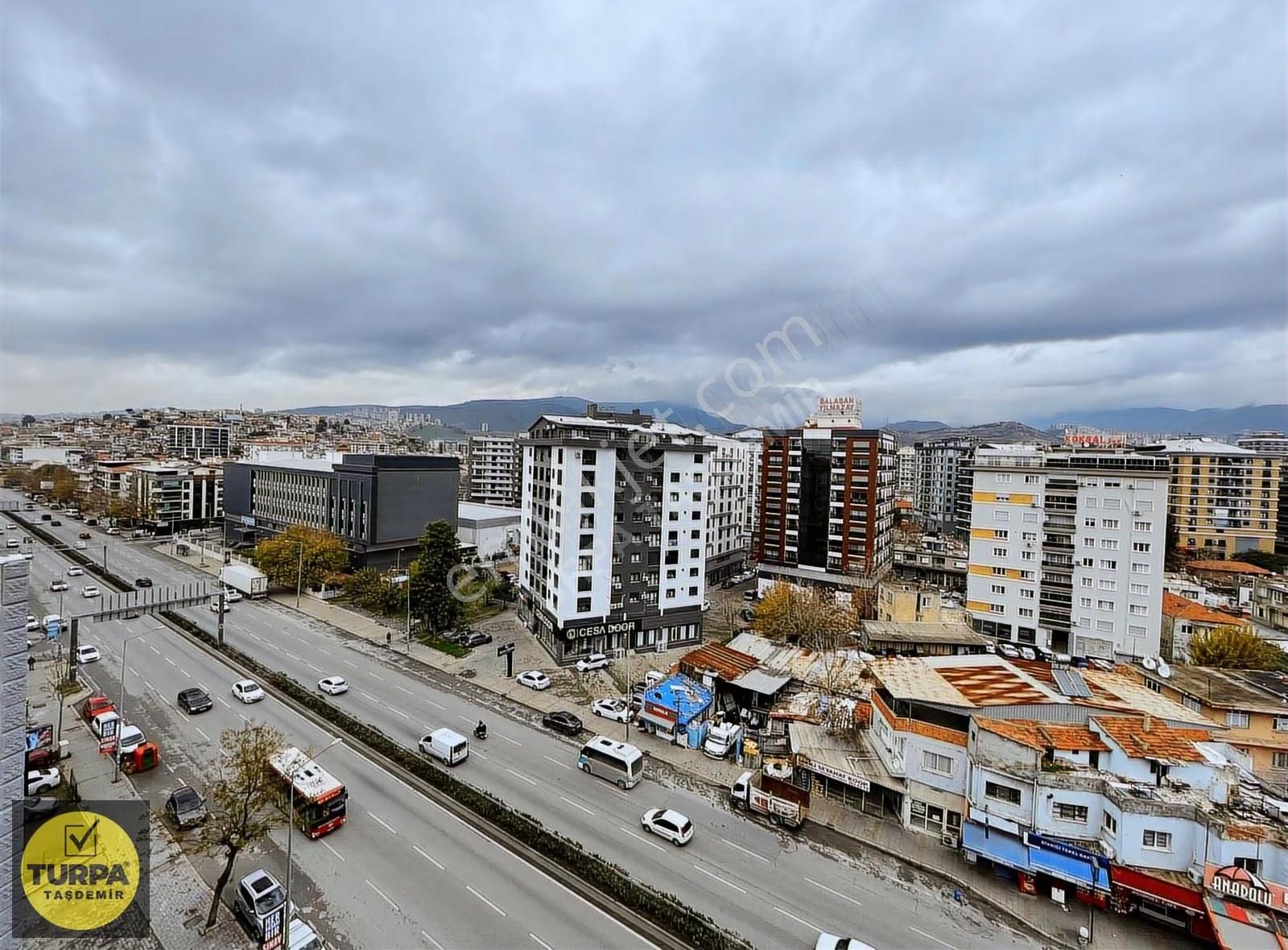 Karşıyaka Dedebaşı Mah.'nde Ferah Satılık Dubleks Daire (4+1) - Görsel 19
