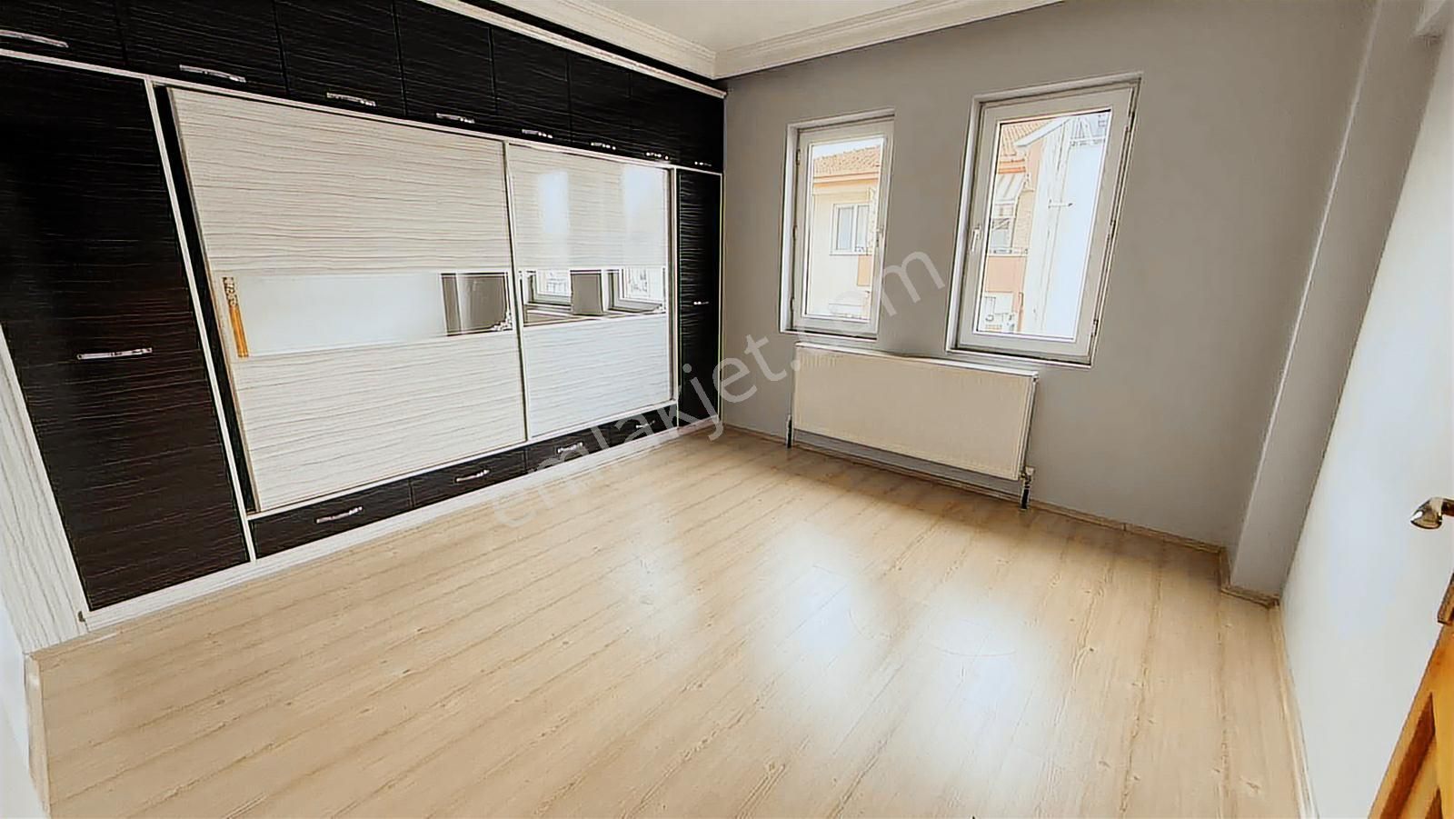 Nova'dan Tapu Dairesi Ve Asuva Park Yakını Kiralık 3+1 Daire - Görsel 4