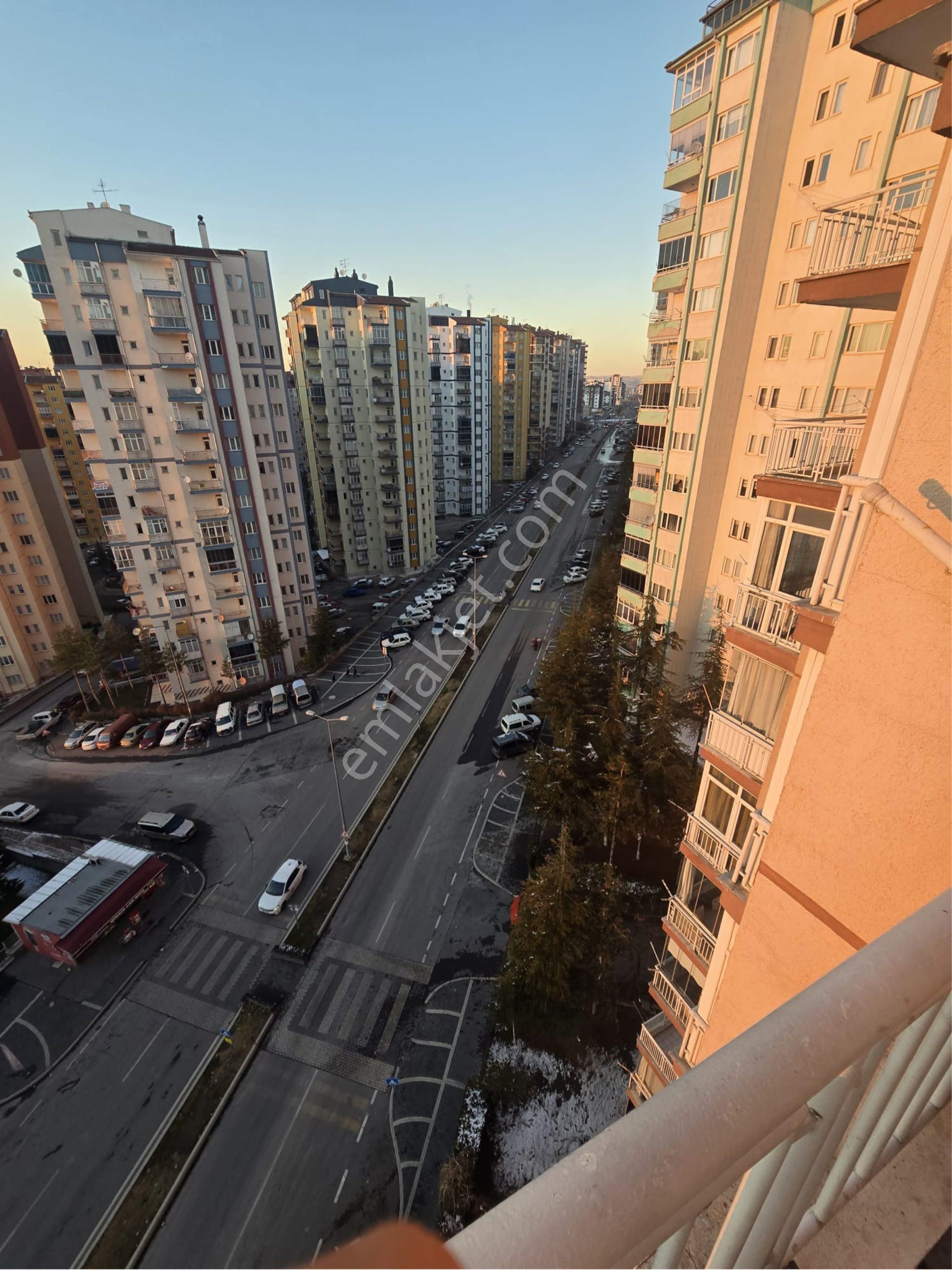 Mimsin Şirintepe Mahallesinde Okulun Karşısında Cadde Üzeri 3+1 Satılık Daire - Görsel 2