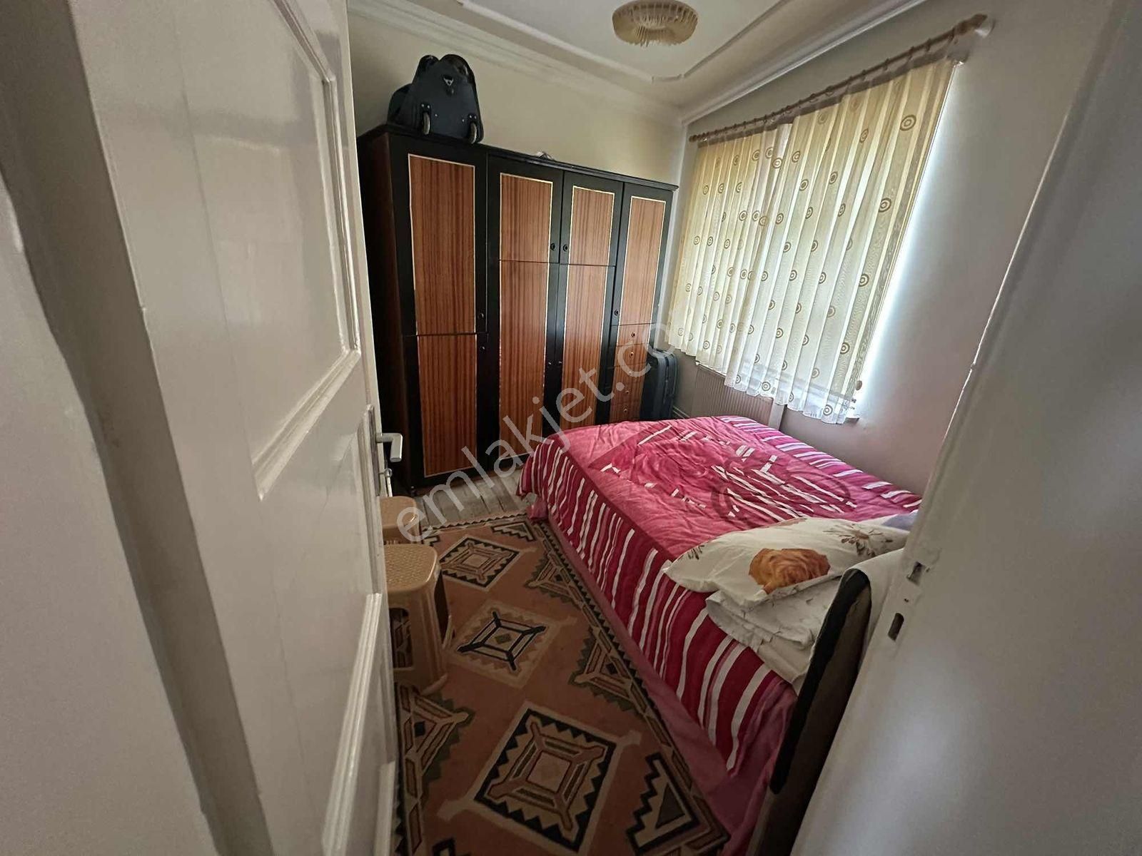 Merkezde Şehir Manzaralı Nostaljik Müstakil Ev - Görsel 35