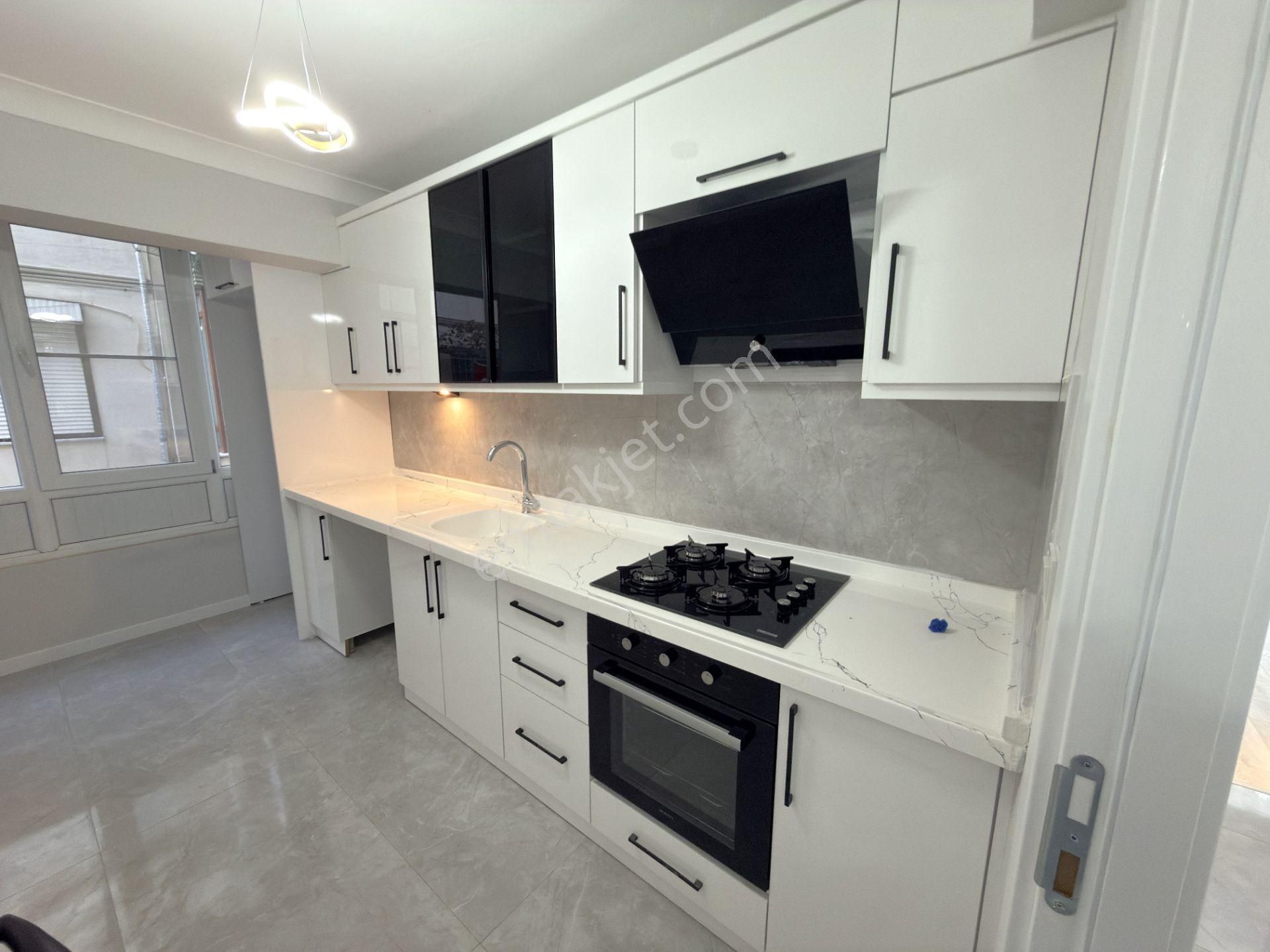 ▀▀jet Emlak'tan Altınkum'da Müstakil Konforunda Denize 100m 2+1 - Görsel 2