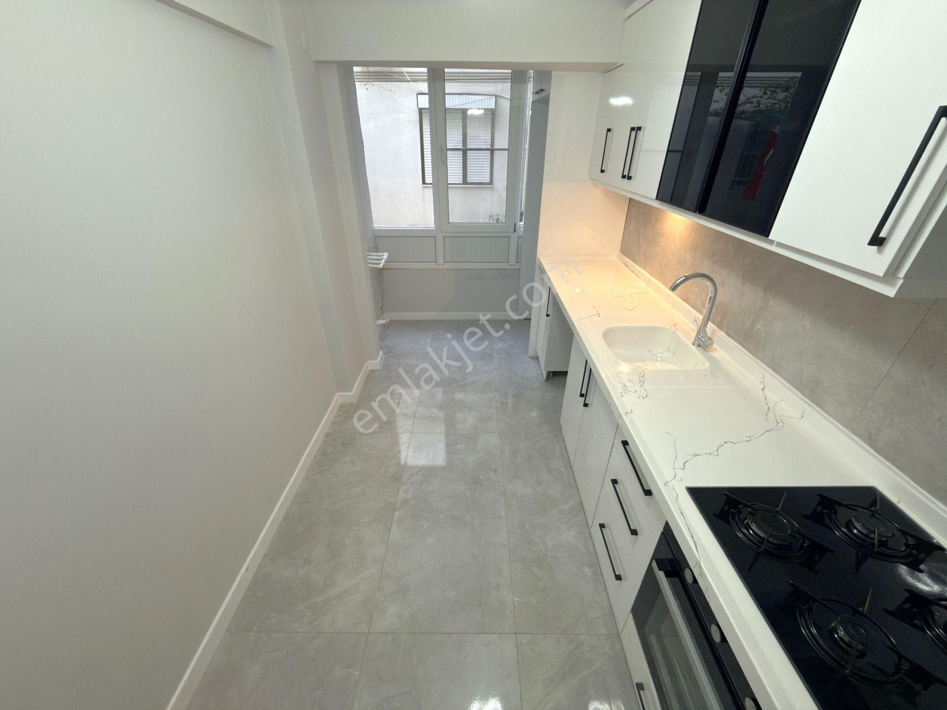 ▀▀jet Emlak'tan Altınkum'da Müstakil Konforunda Denize 100m 2+1 - Görsel 3