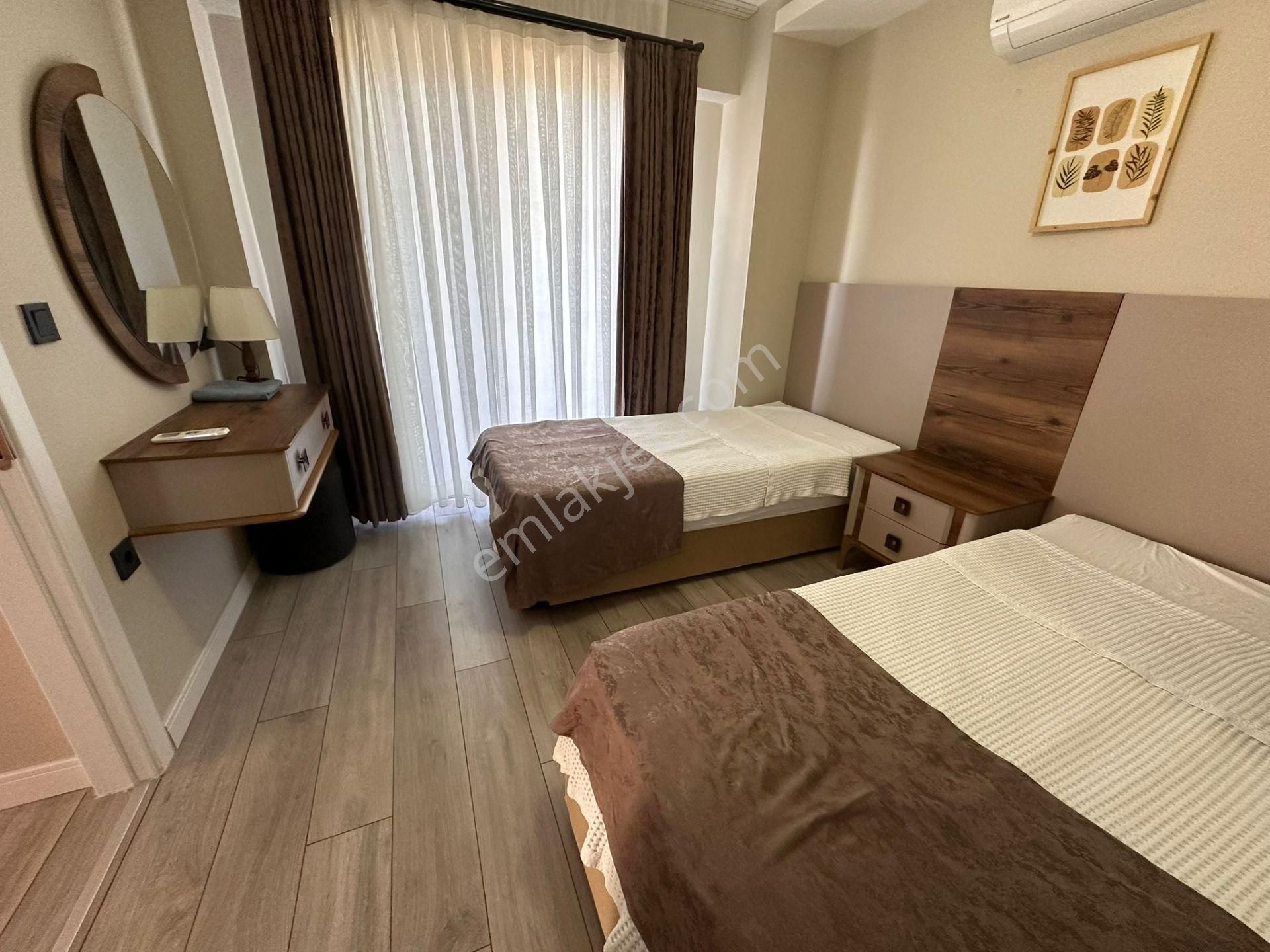 Stop’tan Ovacık 500m² Arsa İçerisinde 3+1 Tribleks Villa - Görsel 18