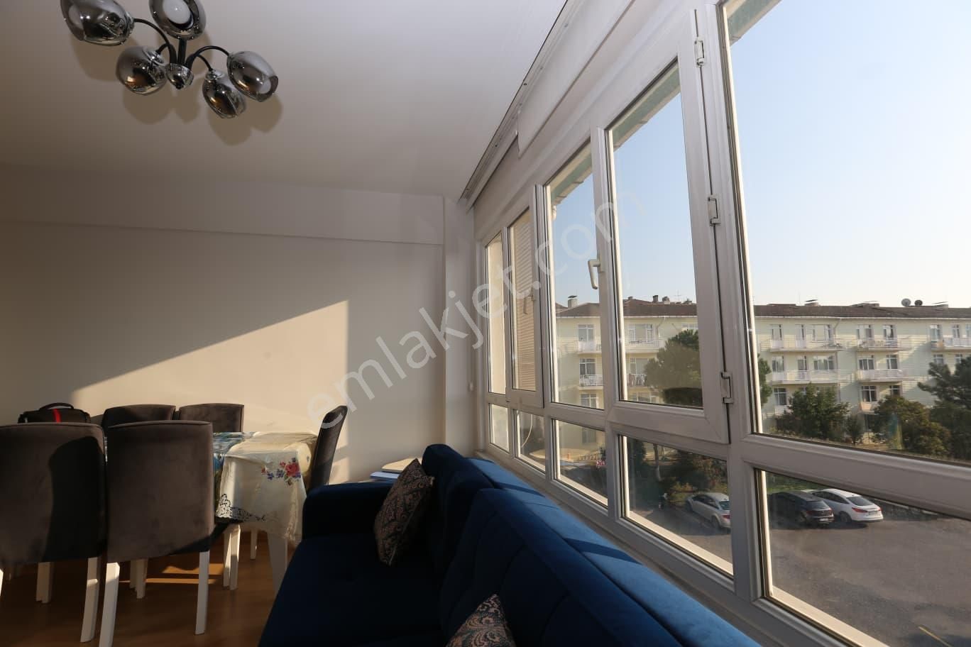 Üsküdar İcadiye 'de Boğaz Manzaralı Eşyalı 2+1 Kiralık Daire - Görsel 3