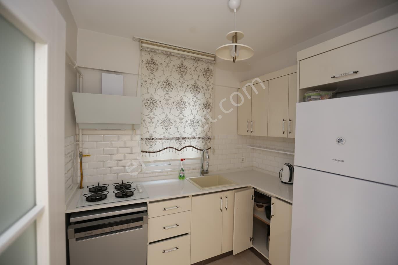 Üsküdar İcadiye 'de Boğaz Manzaralı Eşyalı 2+1 Kiralık Daire - Görsel 7