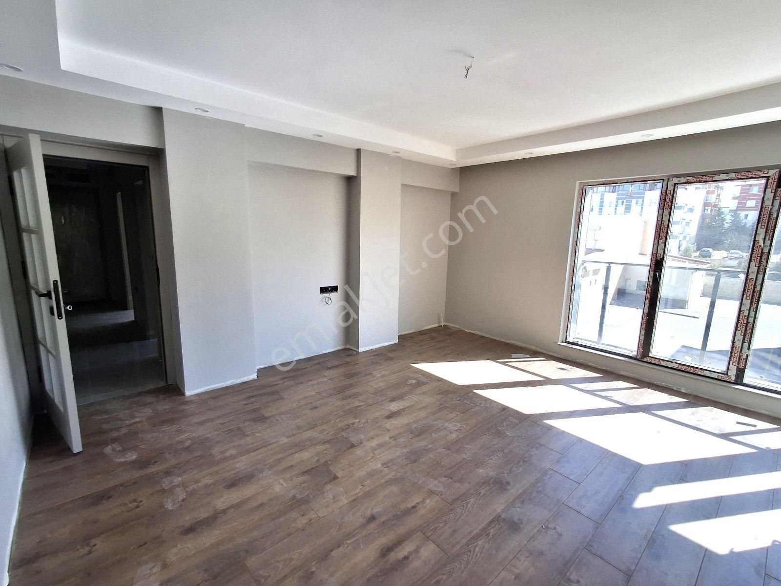 Süvari Mahalleseinde 3+1 Sıfır Asansörlü Ara Kat Efsane Fırsat Satılık Daire - Görsel 9