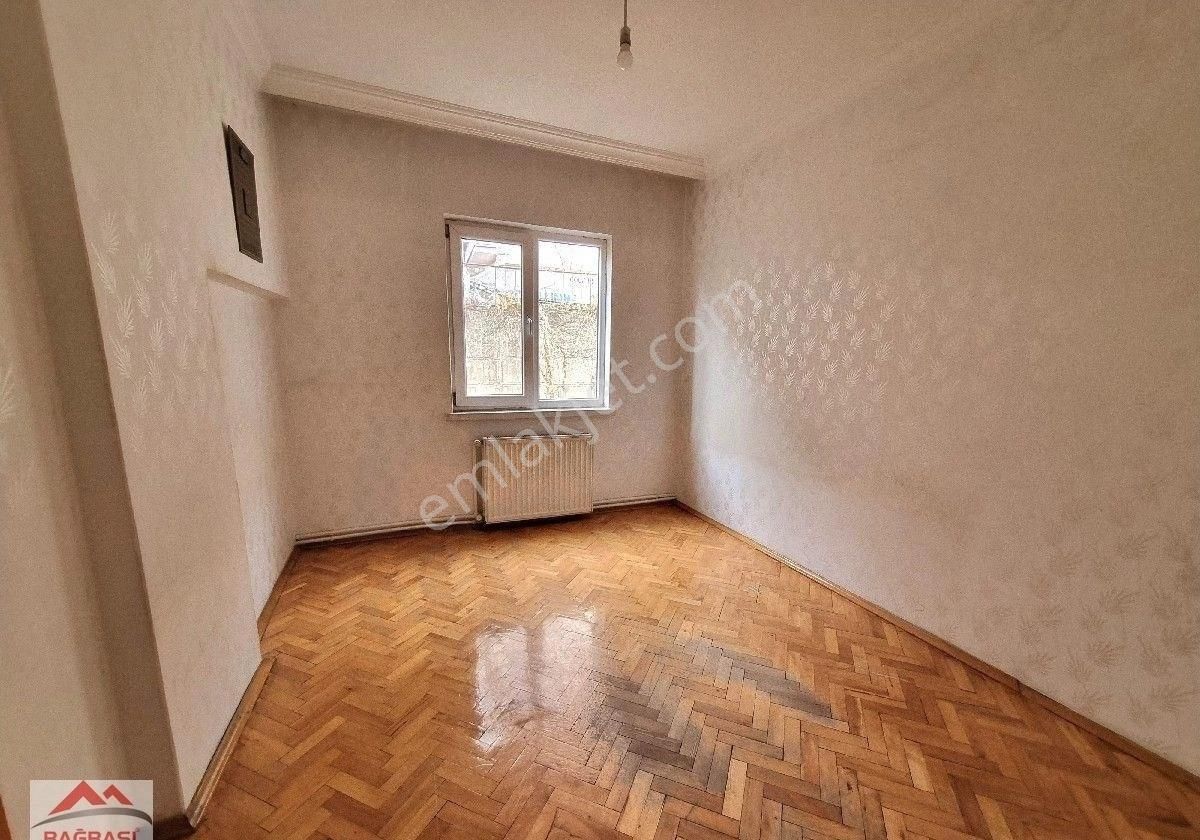 Ayvalı Mah Cadde Üzeri Antares Ve Şehir Hast. Yakını Ortakat 3+1 Bağımsız Kiralık Daire - Görsel 13