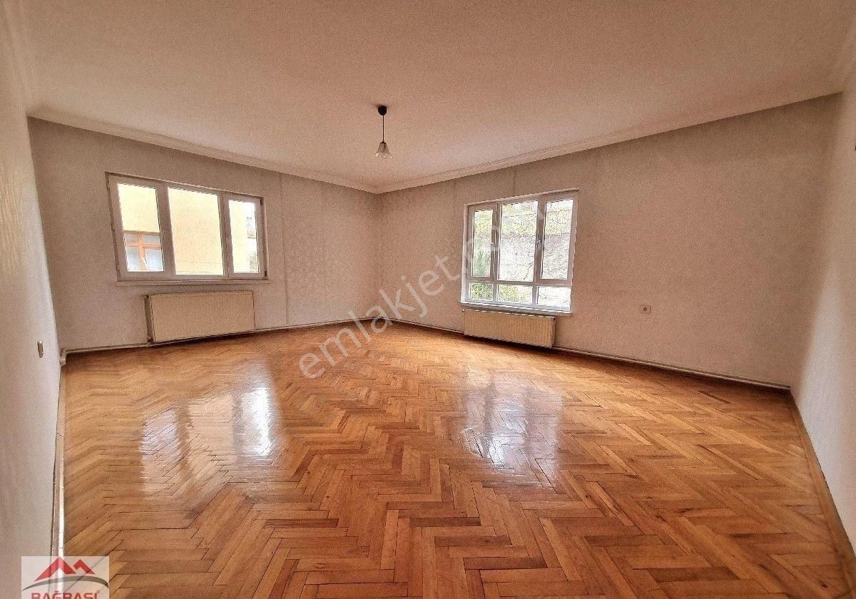 Ayvalı Mah Cadde Üzeri Antares Ve Şehir Hast. Yakını Ortakat 3+1 Bağımsız Kiralık Daire - Görsel 9