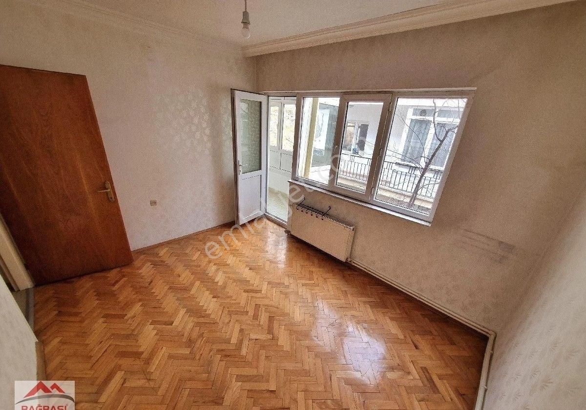 Ayvalı Mah Cadde Üzeri Antares Ve Şehir Hast. Yakını Ortakat 3+1 Bağımsız Kiralık Daire - Görsel 8