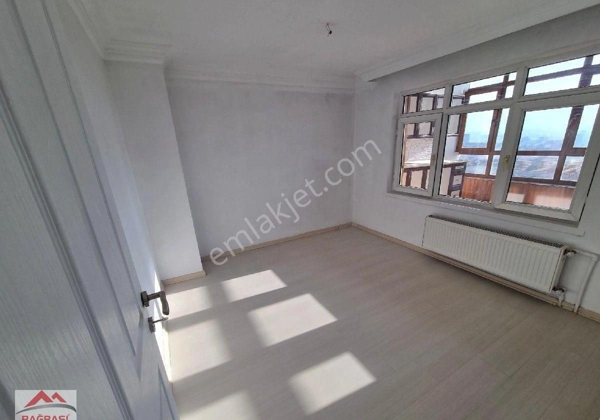 Ragıp Tüzün Caddesi Paraleli 5+1 Dubleks Çift Kapalı Teraslı Manzaralı Güney Fulyapılı Masrafsız - Görsel 8