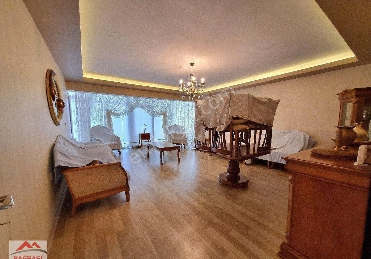 Pamuklar Mah Kardeşler Mevkii Site İçinde 15.kat Manzaralı 3+1 Çift Banyolu Güney Cephesi Ful Açık - Görsel 11