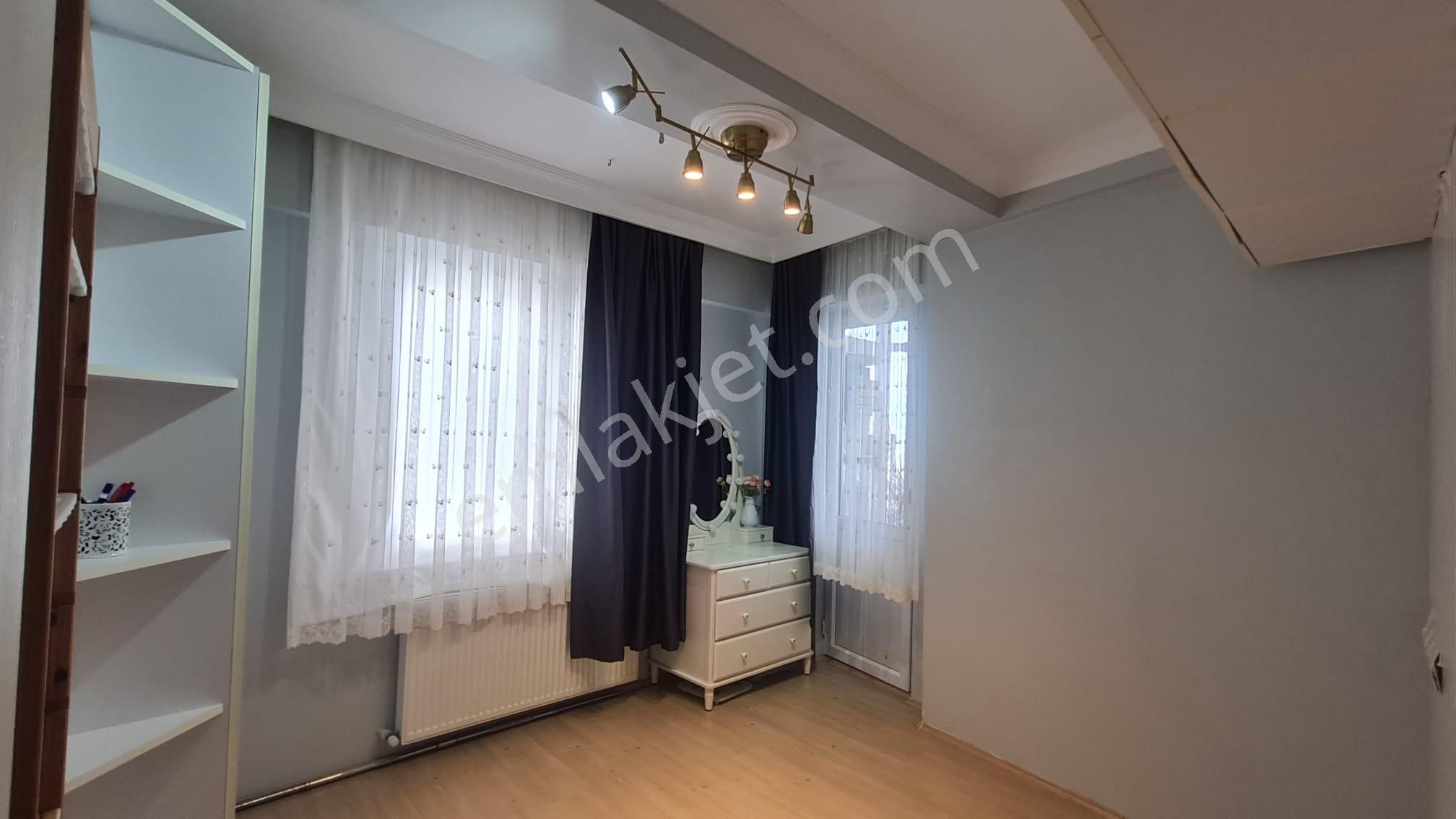 Bağlar Mahallesinde Satılık 2+1 Ara Kat Daire - Görsel 7