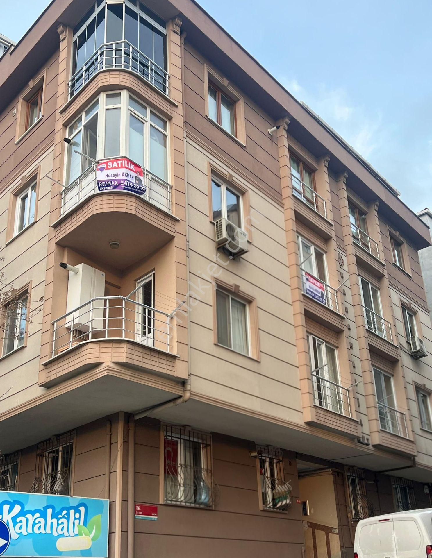 Bağlar Mahallesinde Satılık 2+1 Ara Kat Daire