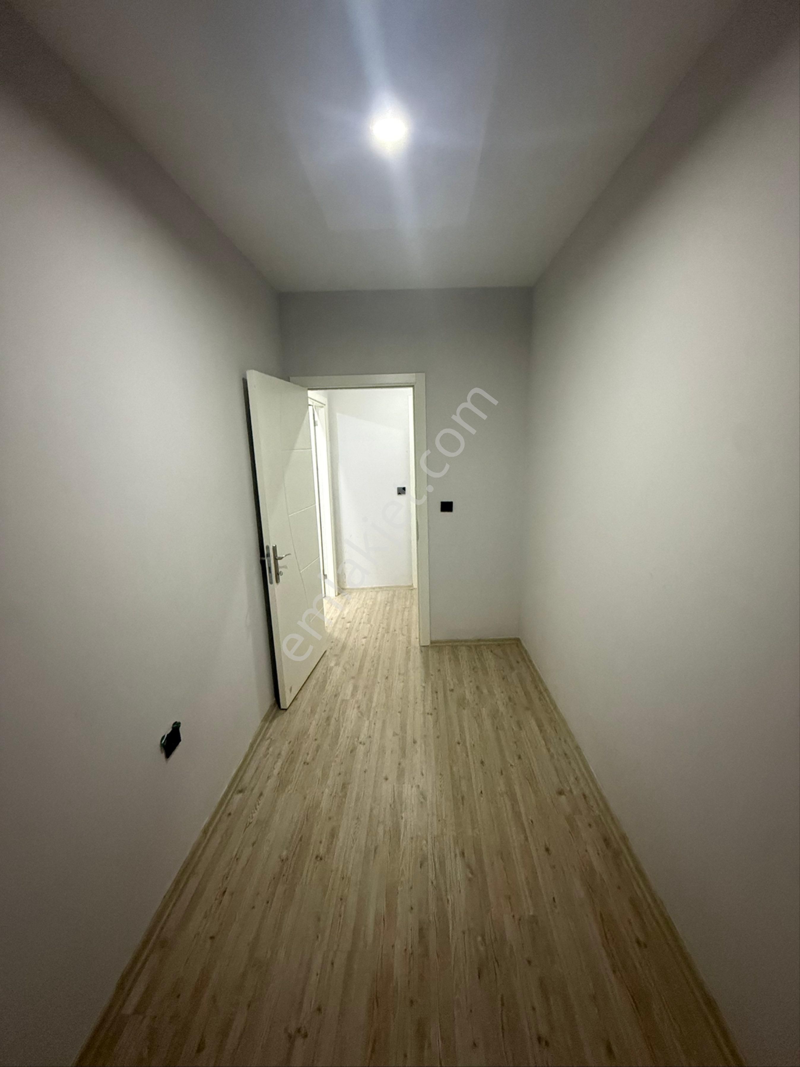 Bayraklı Osmangazi Mahalesin’de Kiralık Sıfır Doğal Gazlı - Görsel 18