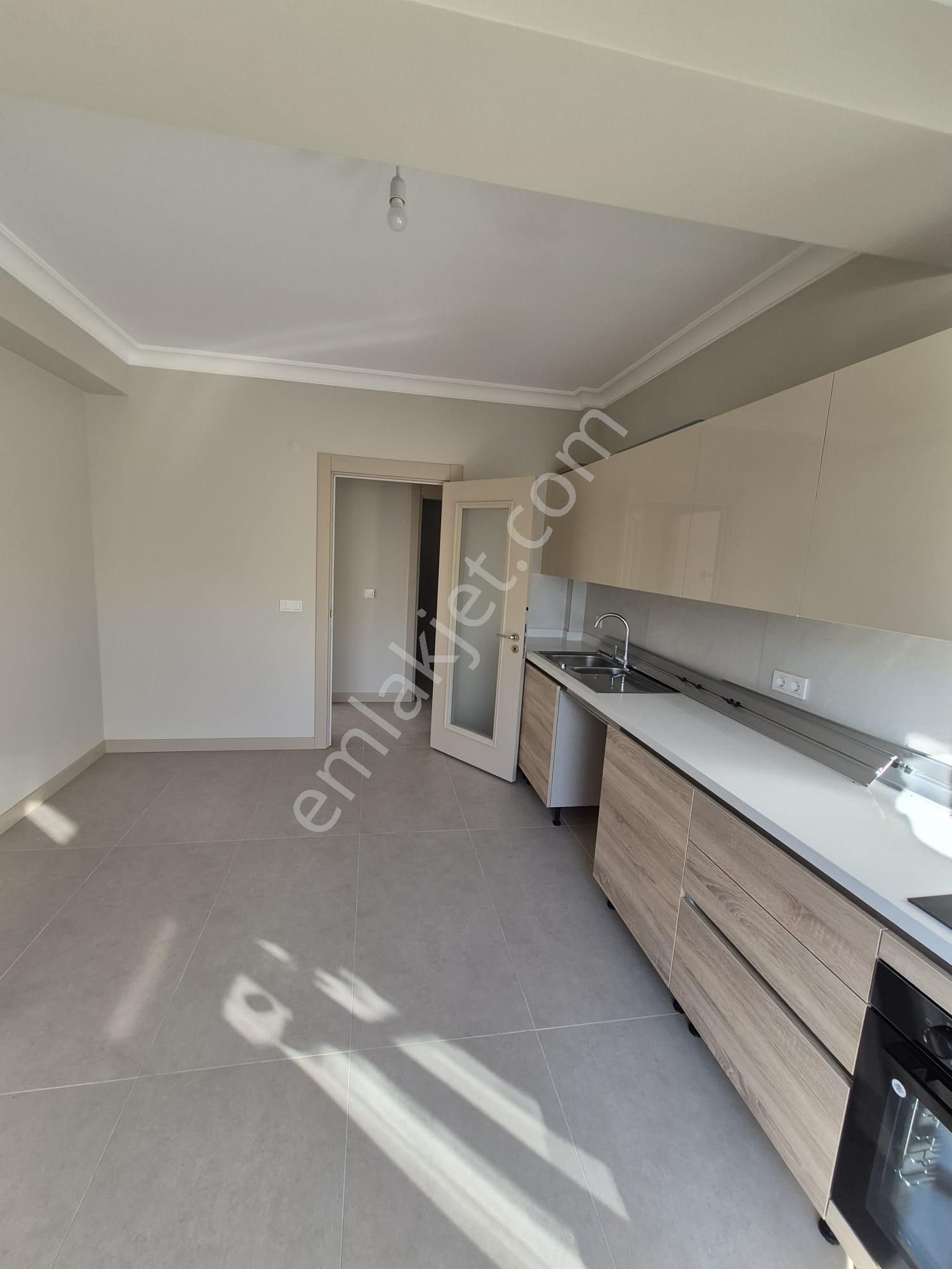 Pendik Uzmanı Cemal Kınay'dan Doğu Mah. Kiralık Sıfır 3+1 Daire - Görsel 14