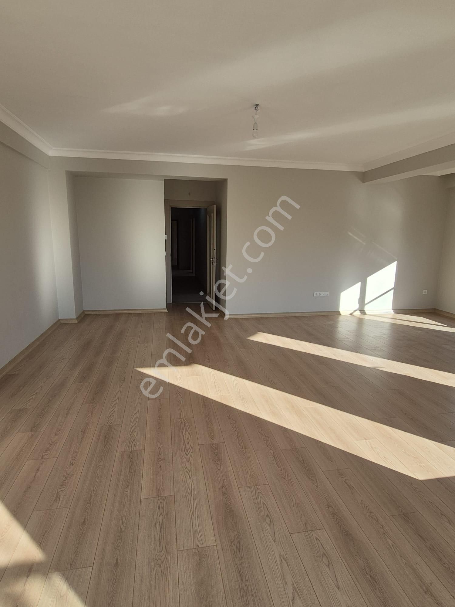 Pendik Uzmanı Cemal Kınay'dan Doğu Mah. Kiralık Sıfır 3+1 Daire - Görsel 10