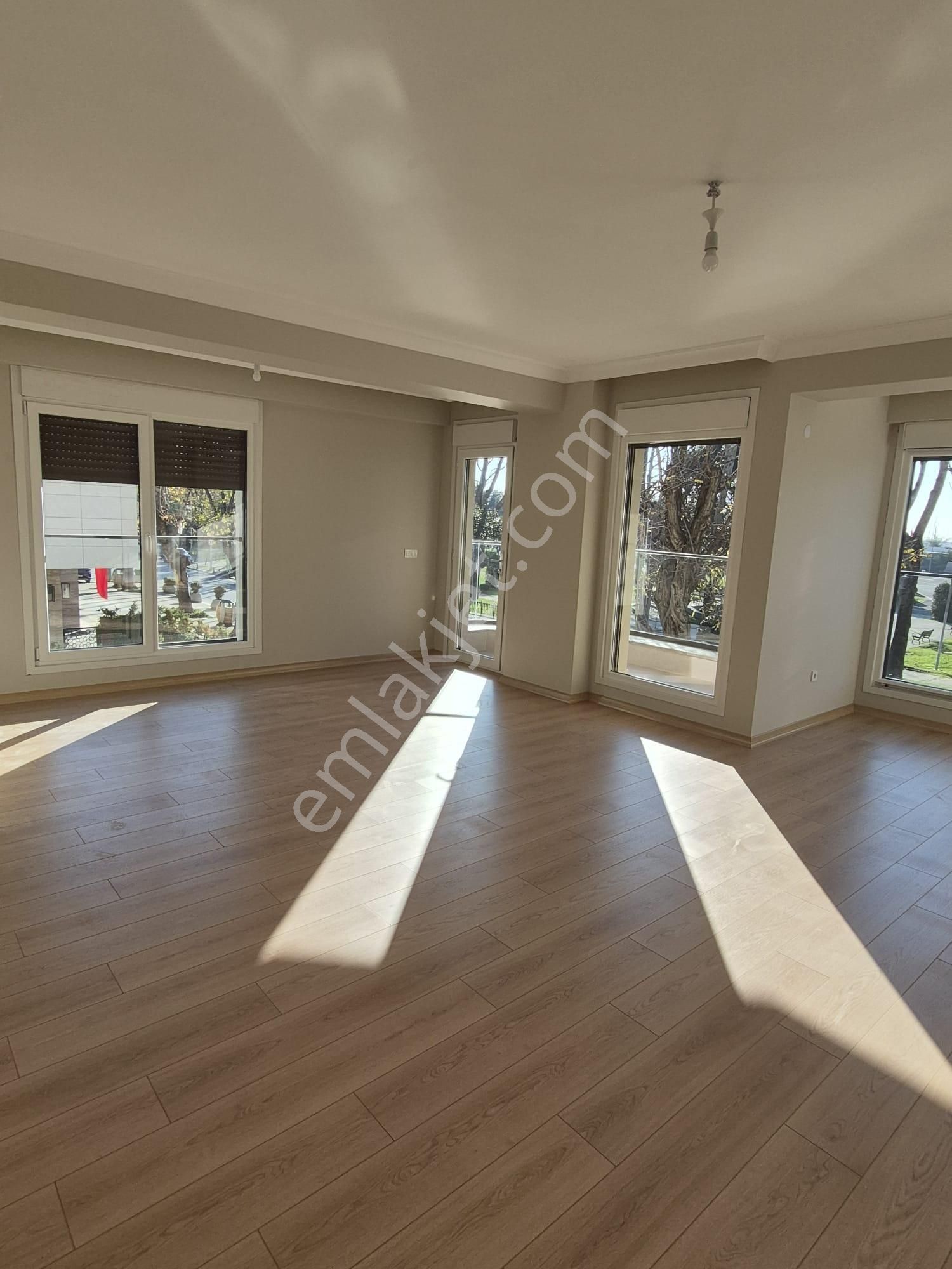 Pendik Uzmanı Cemal Kınay'dan Doğu Mah. Kiralık Sıfır 3+1 Daire - Görsel 5