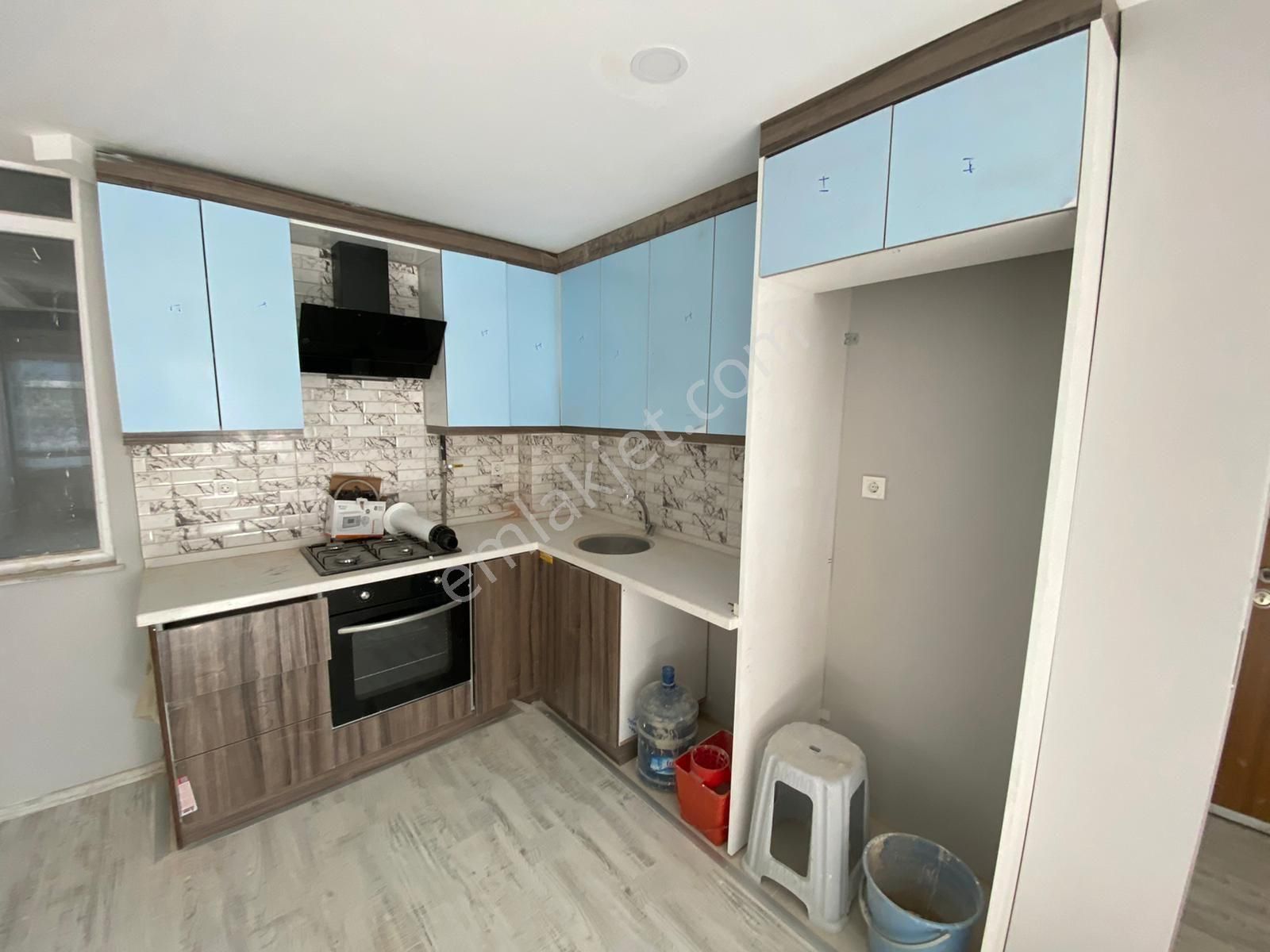 Hatay Arap Hasan Mahallesinde Şerif Remzi Okulu Metro Yakını 2+1 Doğalgazlı Satılık Daire - Görsel 11