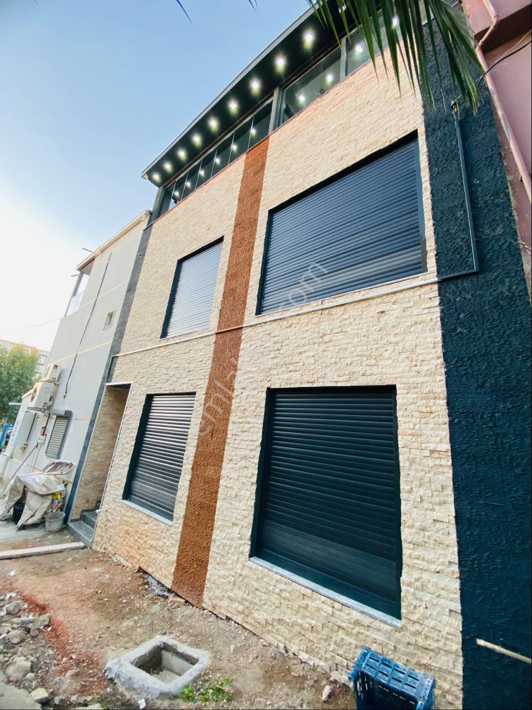 İzmir Bornova Atatürk Mahallesi’nde Satılık 4 + 1 Binamız Trubleks - Görsel 8