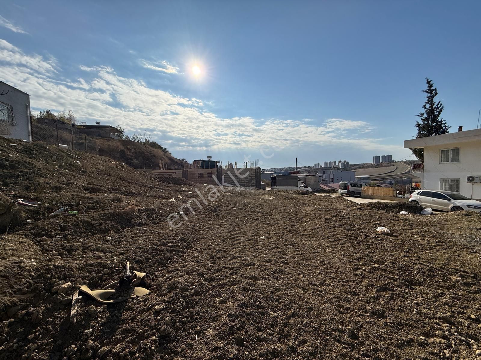 100.yil Da Satilik Tek Tapu 216 M2 Arsa - Görsel 2