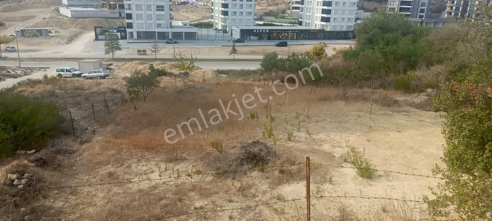 100.yil Bulvara 2. Parselde Satilik Arsa