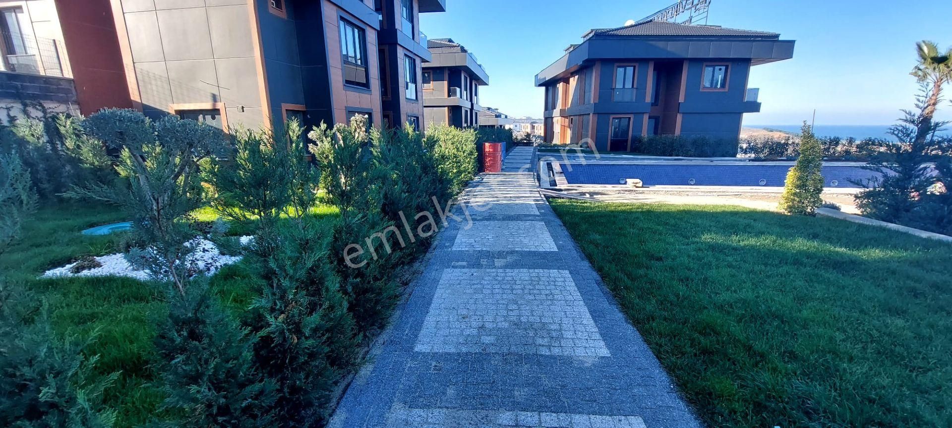 Remax Anka'dan Şile Kalesi, Ve Panaromik Deniz Manzarası Dublex - Görsel 11