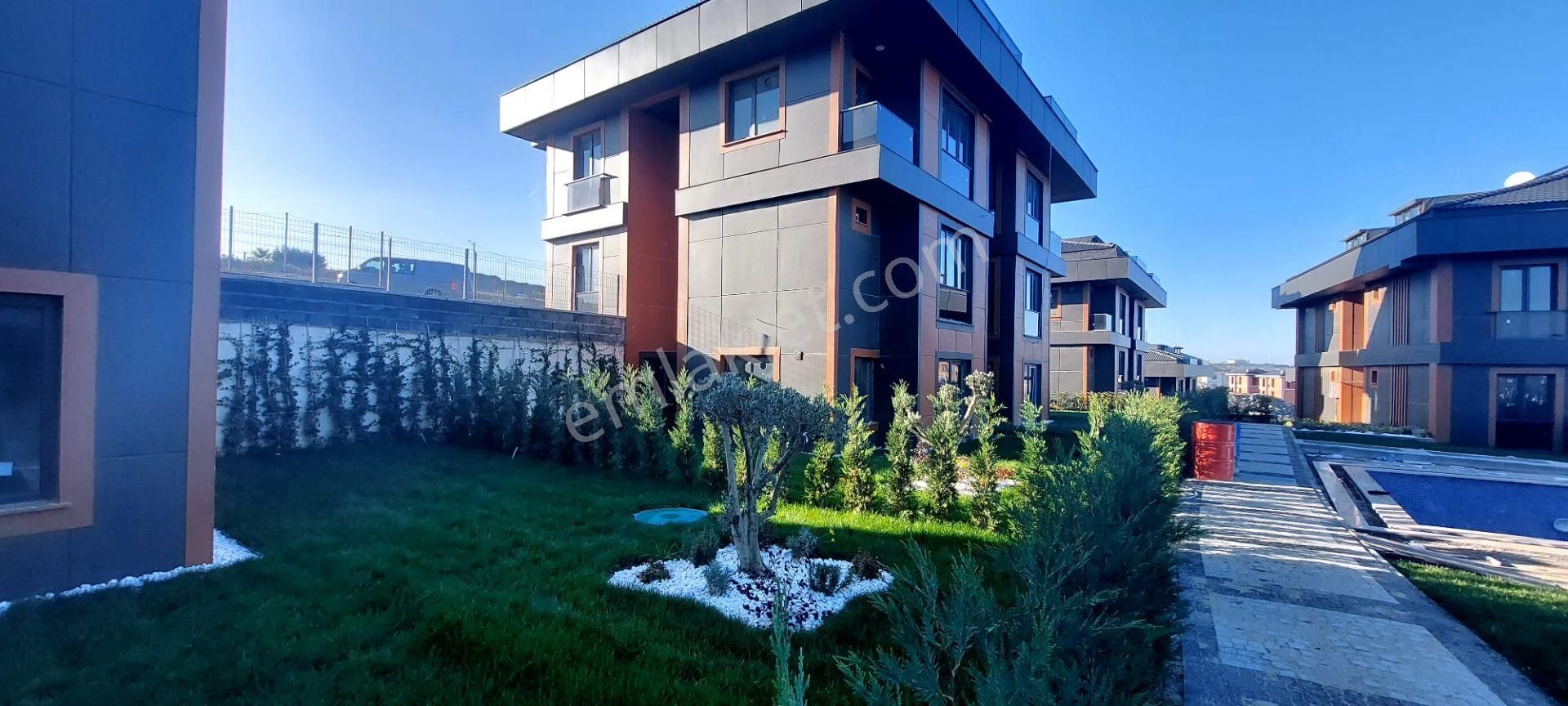 Remax Anka'dan Şile Kalesi, Ve Panaromik Deniz Manzarası Dublex - Görsel 24