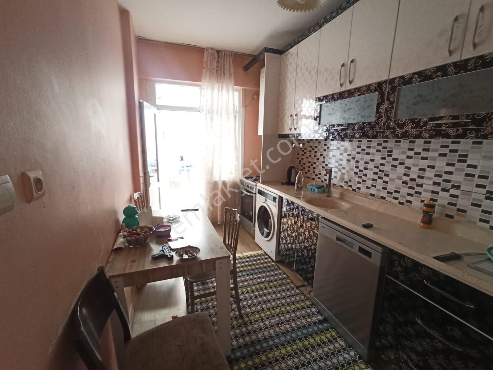 Ergünden Pirireiste Asansörlü Temiz Kiralık 3+1 Daire - Görsel 5