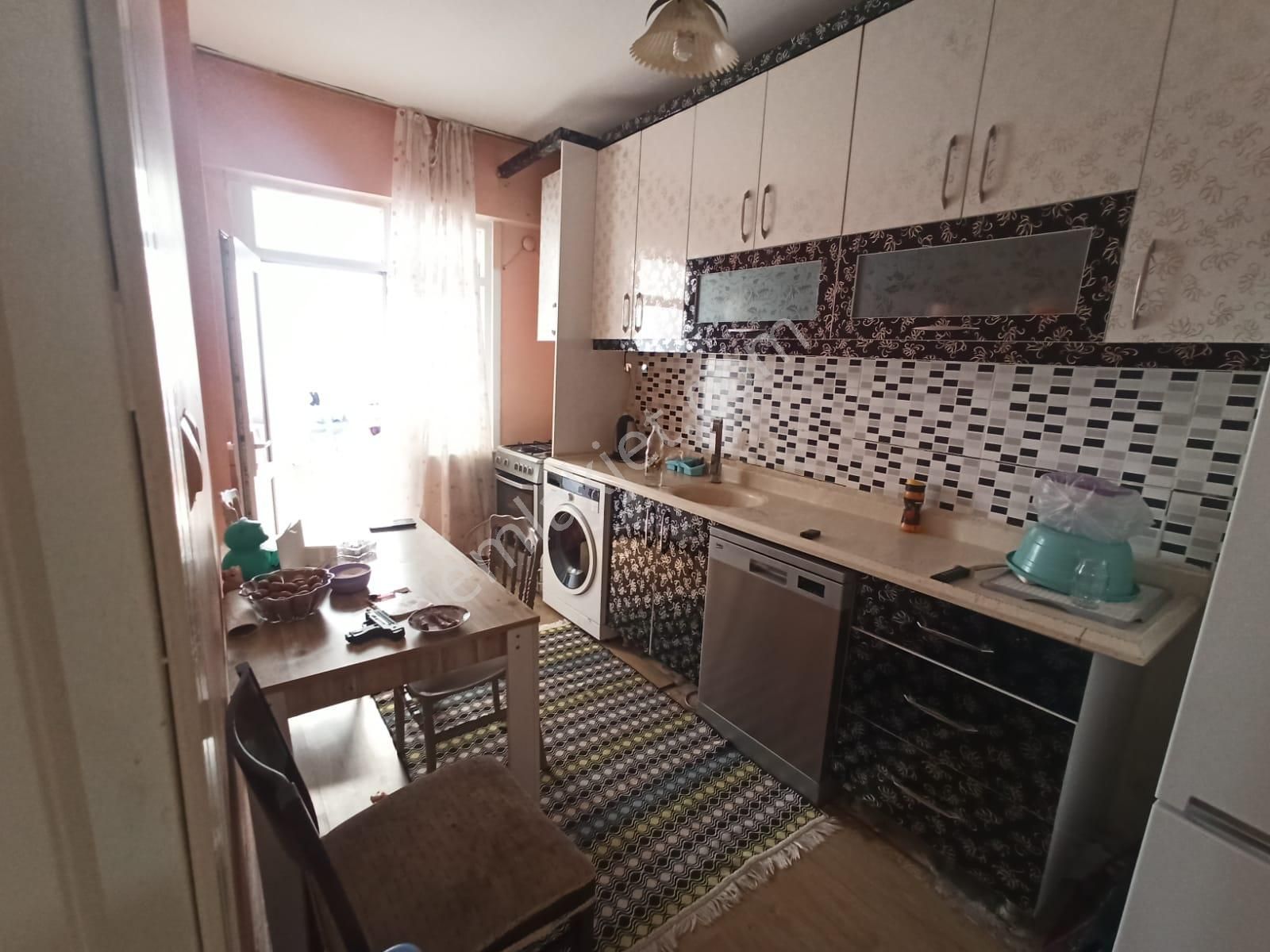 Ergünden Pirireiste Asansörlü Temiz Kiralık 3+1 Daire - Görsel 4