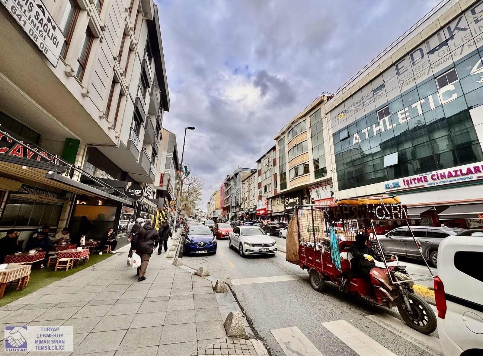 Çekmeköy Şahinbey Caddesi Üzerinde Kiralık 750 M² Kurumsal Ofis - Görsel 28