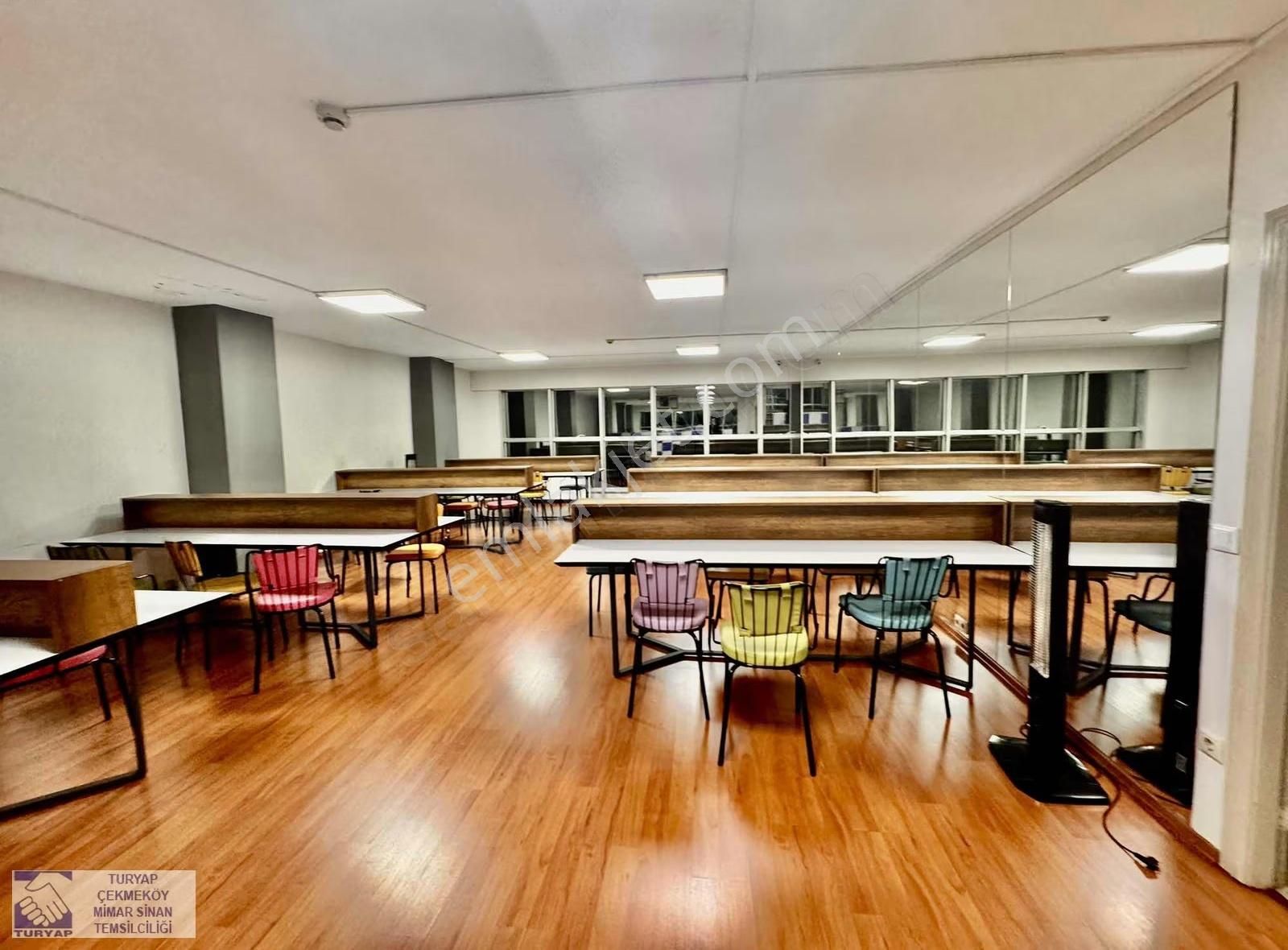 Çekmeköy Şahinbey Caddesi Üzerinde Kiralık 750 M² Kurumsal Ofis - Görsel 15