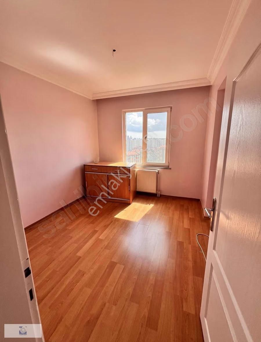 Esenkent Yasemin Evleri Merkezi Konum 3+1 Tadilatlı Daire - Görsel 20