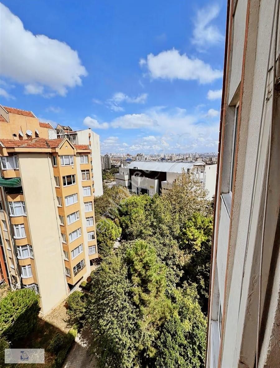 Esenkent Yasemin Evleri Merkezi Konum 3+1 Tadilatlı Daire - Görsel 15