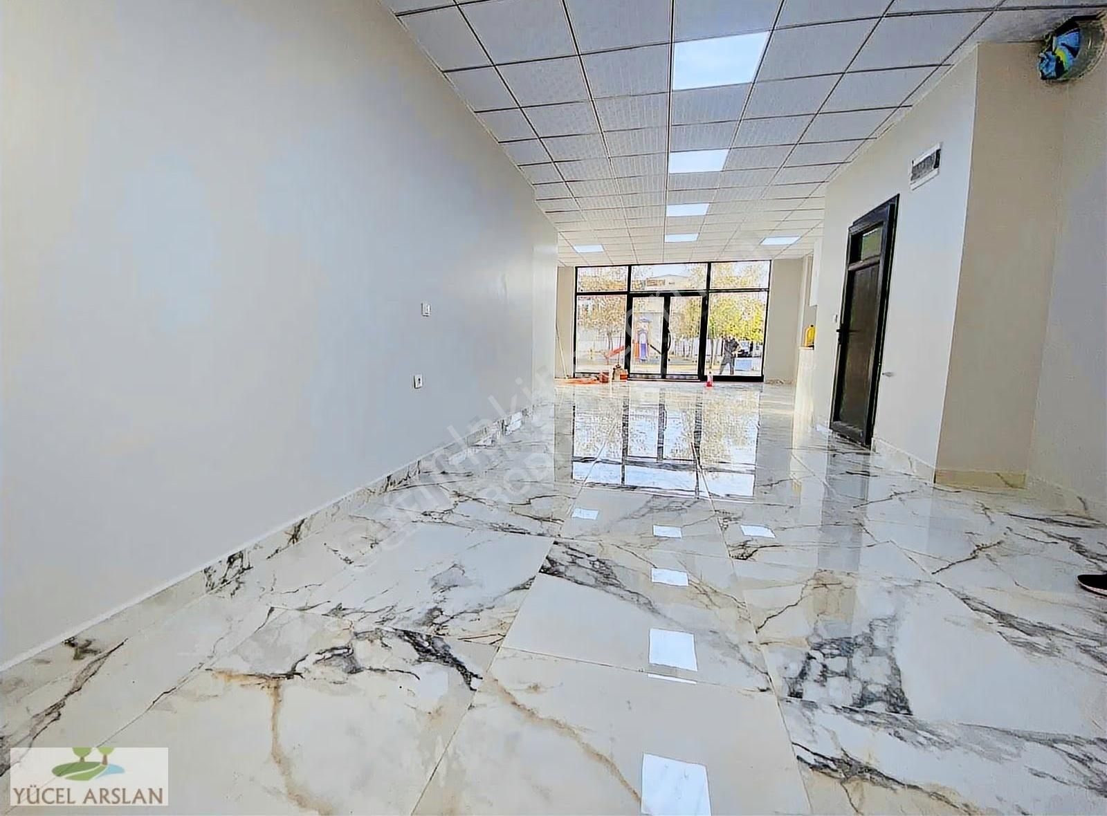 Çiğli Harmandalı Satılık 96m² Sıfır Dükkan İç Bölmeli Fırsat!! - Görsel 12