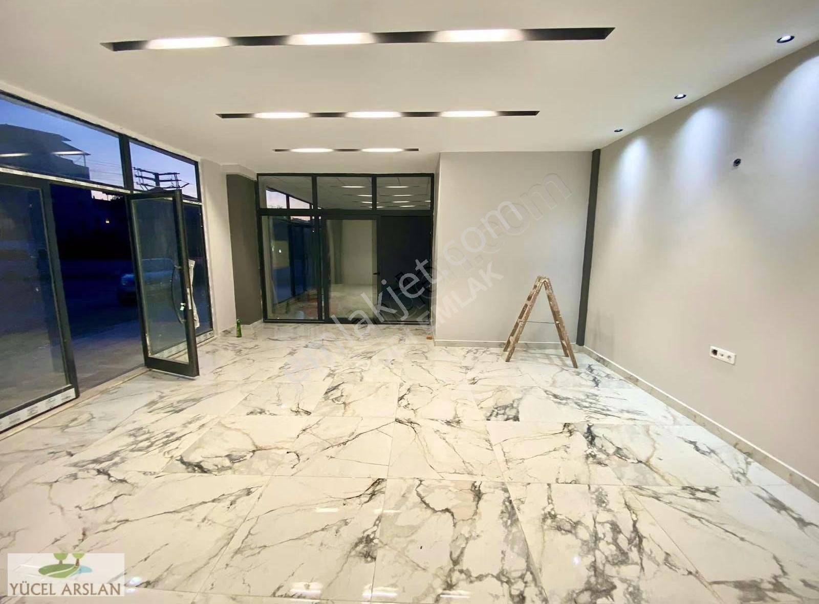 Çiğli Harmandalı Satılık 96m² Sıfır Dükkan İç Bölmeli Fırsat!! - Görsel 9