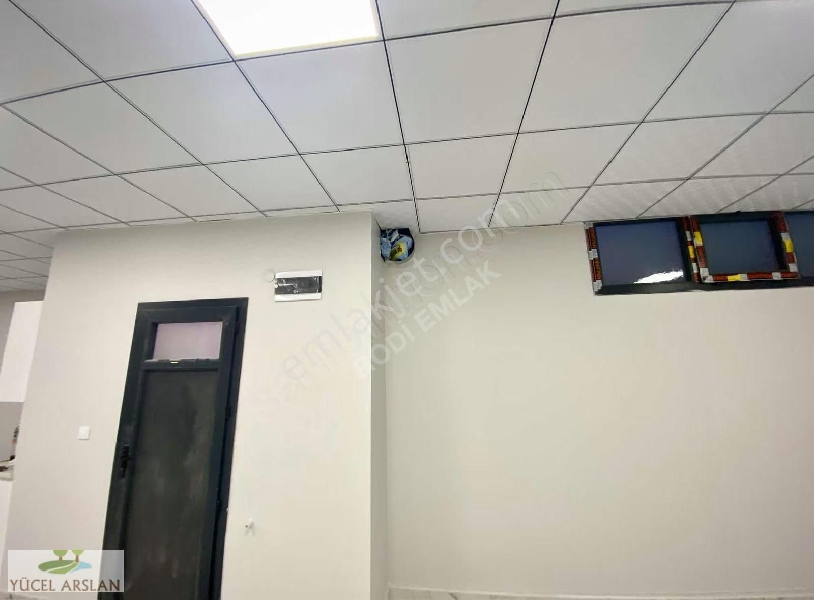 Çiğli Harmandalı Satılık 96m² Sıfır Dükkan İç Bölmeli Fırsat!! - Görsel 2