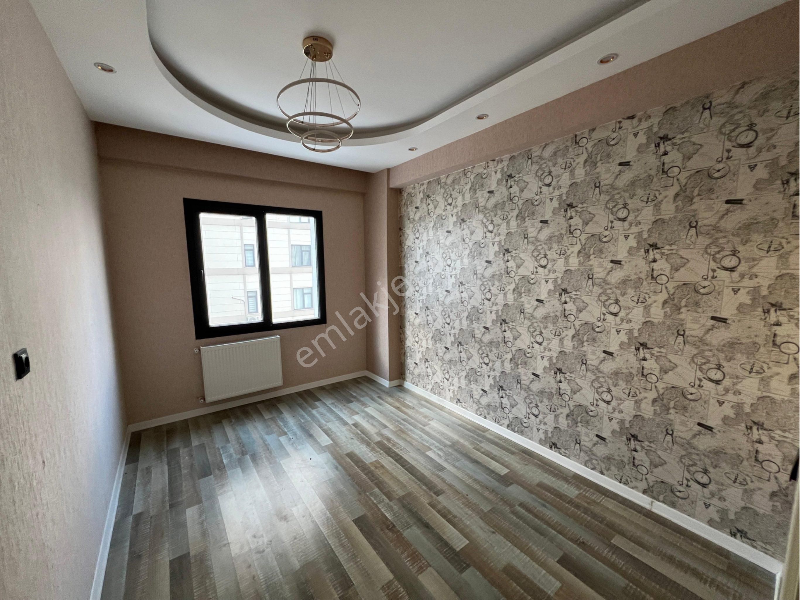 Jettir’den Karaköprü 2~ 35 De Satılık Cadde Üzerinde 4+1 Daire Ara Kat - Görsel 3