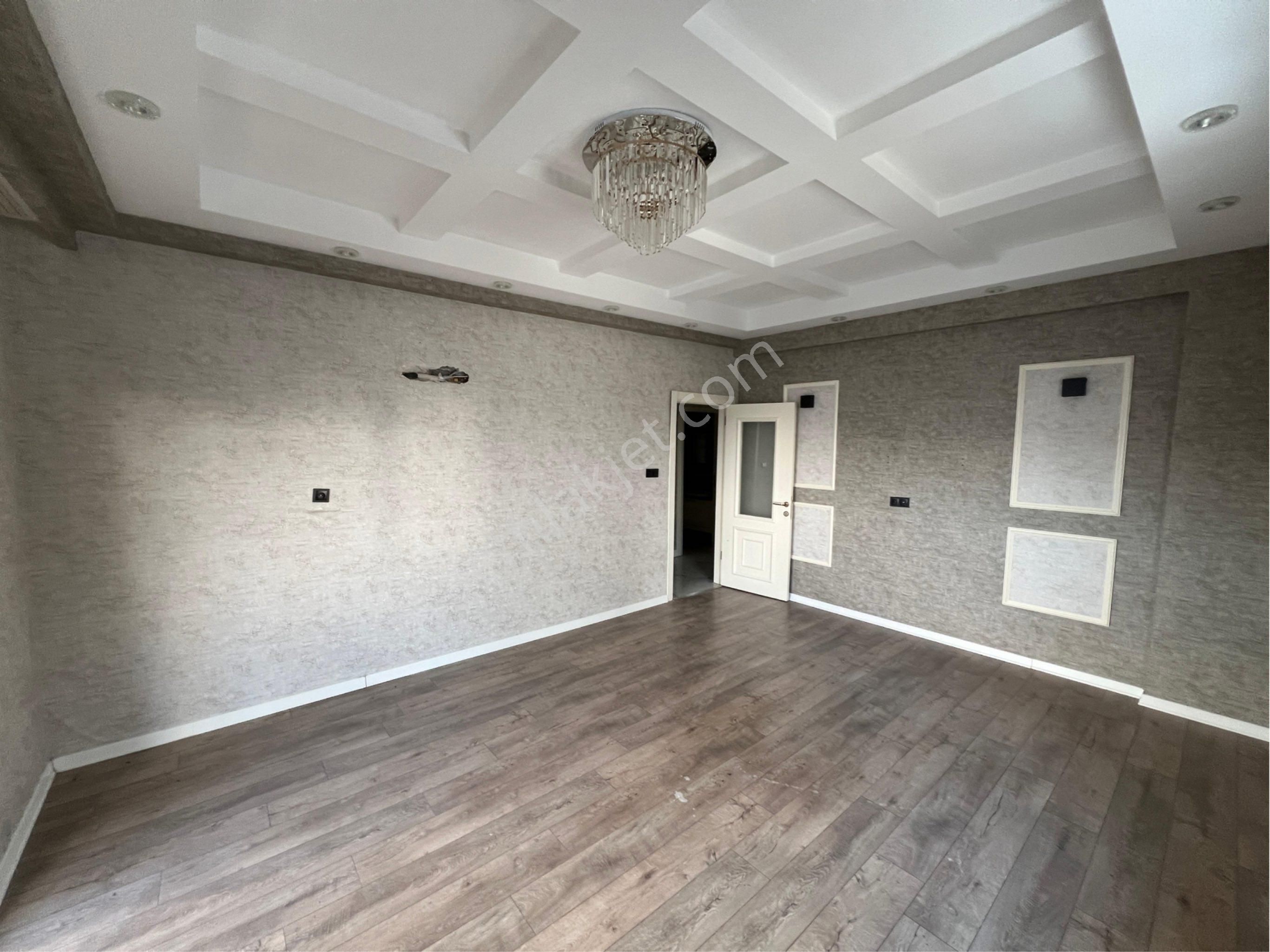 Jettir’den Karaköprü 2~ 35 De Satılık Cadde Üzerinde 4+1 Daire Ara Kat - Görsel 20