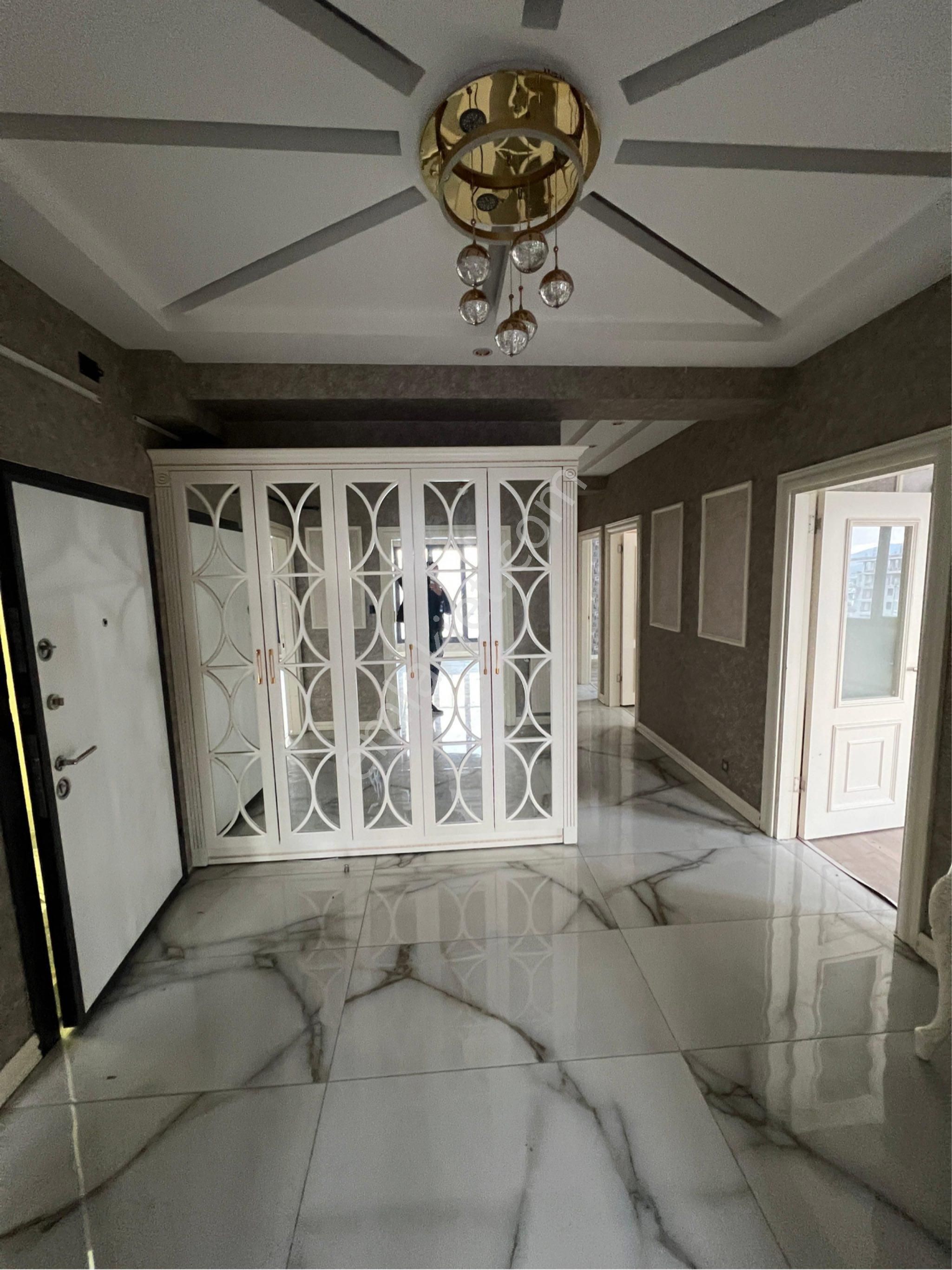 Jettir’den Karaköprü 2~ 35 De Satılık Cadde Üzerinde 4+1 Daire Ara Kat - Görsel 27