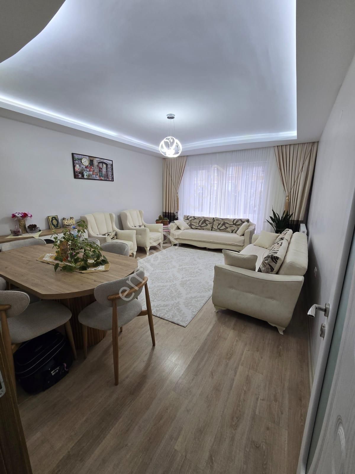 Beyazşehir Mahallesinde Satılık 3+1 Özel Yap Sat Daire - Görsel 13