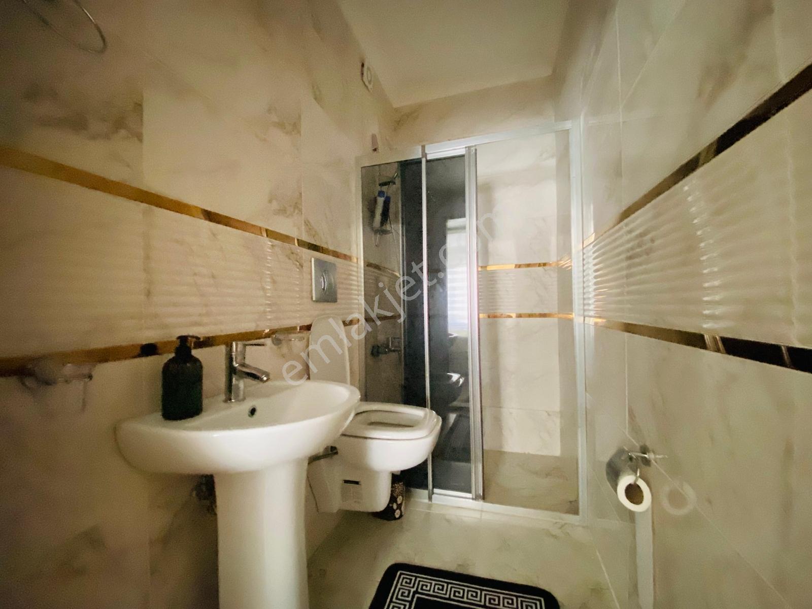 Küçükkuyu Satılık Havuzlu Sitede Bahçeli Masrafsız Daire - Görsel 24