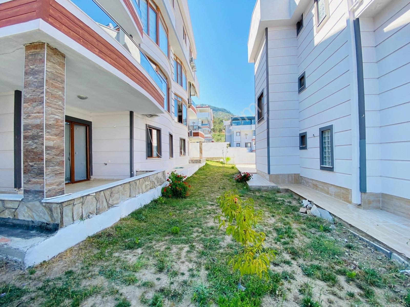 Küçükkuyu Satılık Havuzlu Sitede Bahçeli Masrafsız Daire - Görsel 27