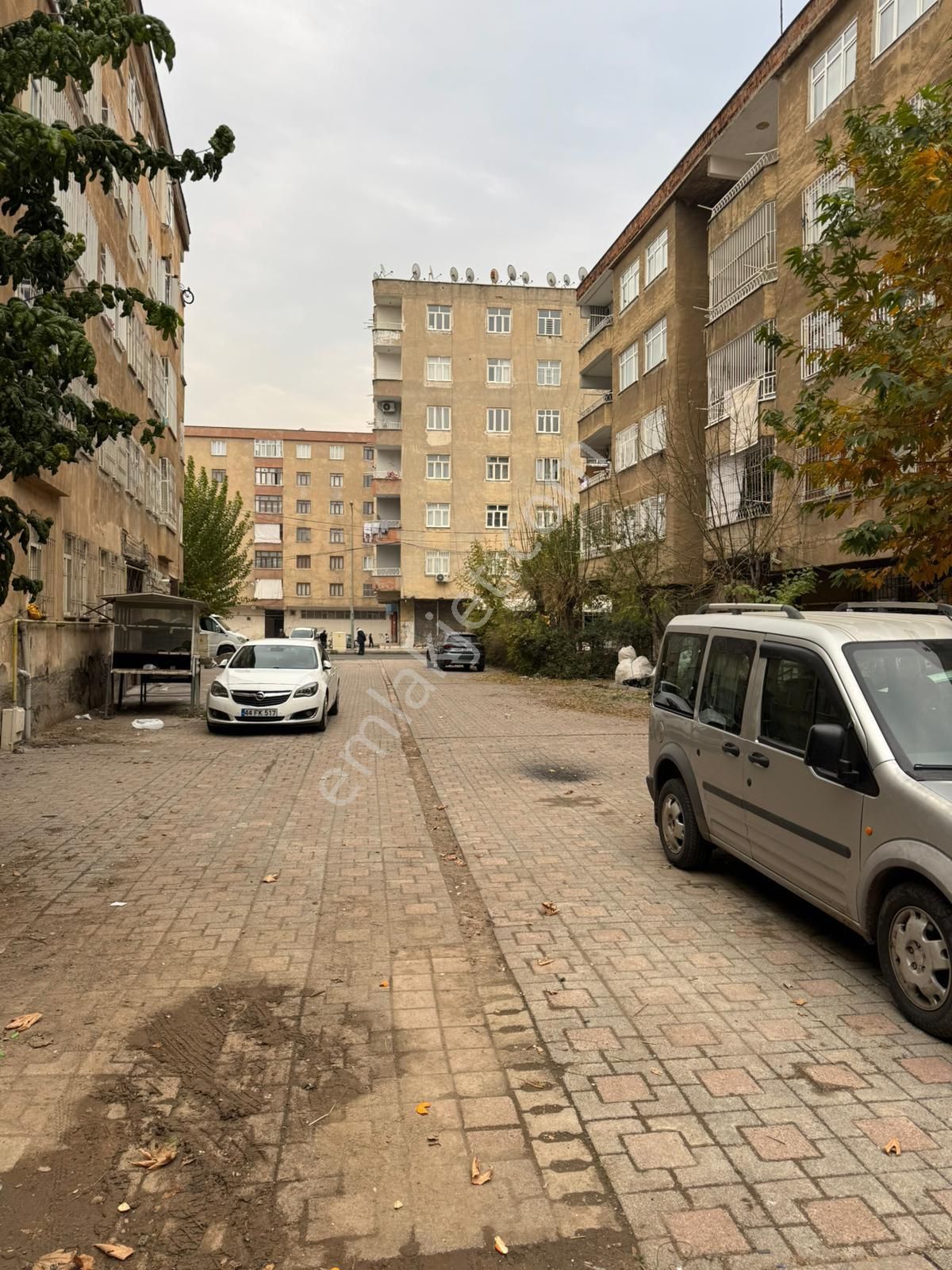 Cezaevi Üst Köşede 3+1 Giriş Kat Daire - Görsel 11