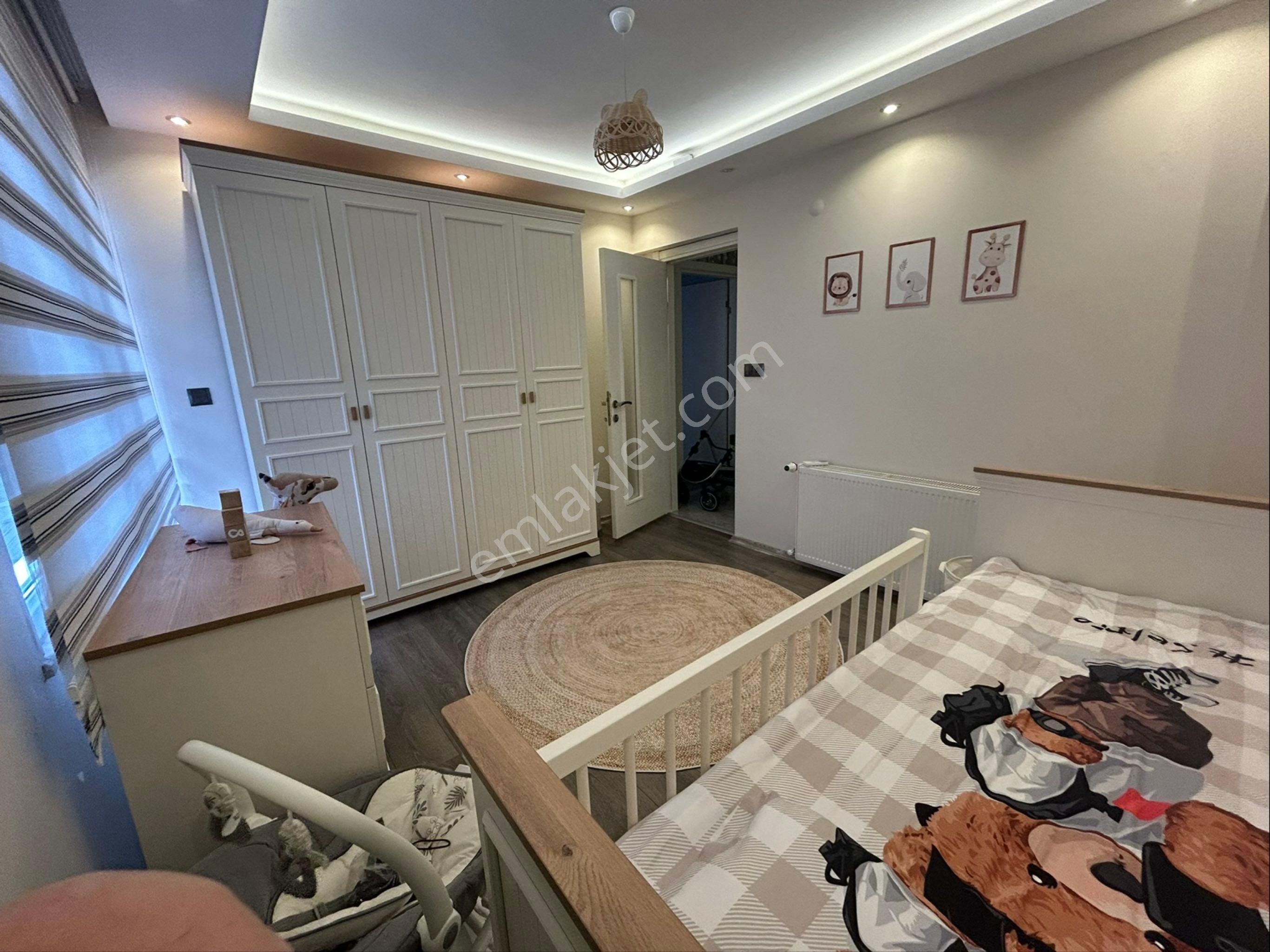 Geniş Daire Giyinme Odalı Ebeveyn Banyolu - Görsel 19