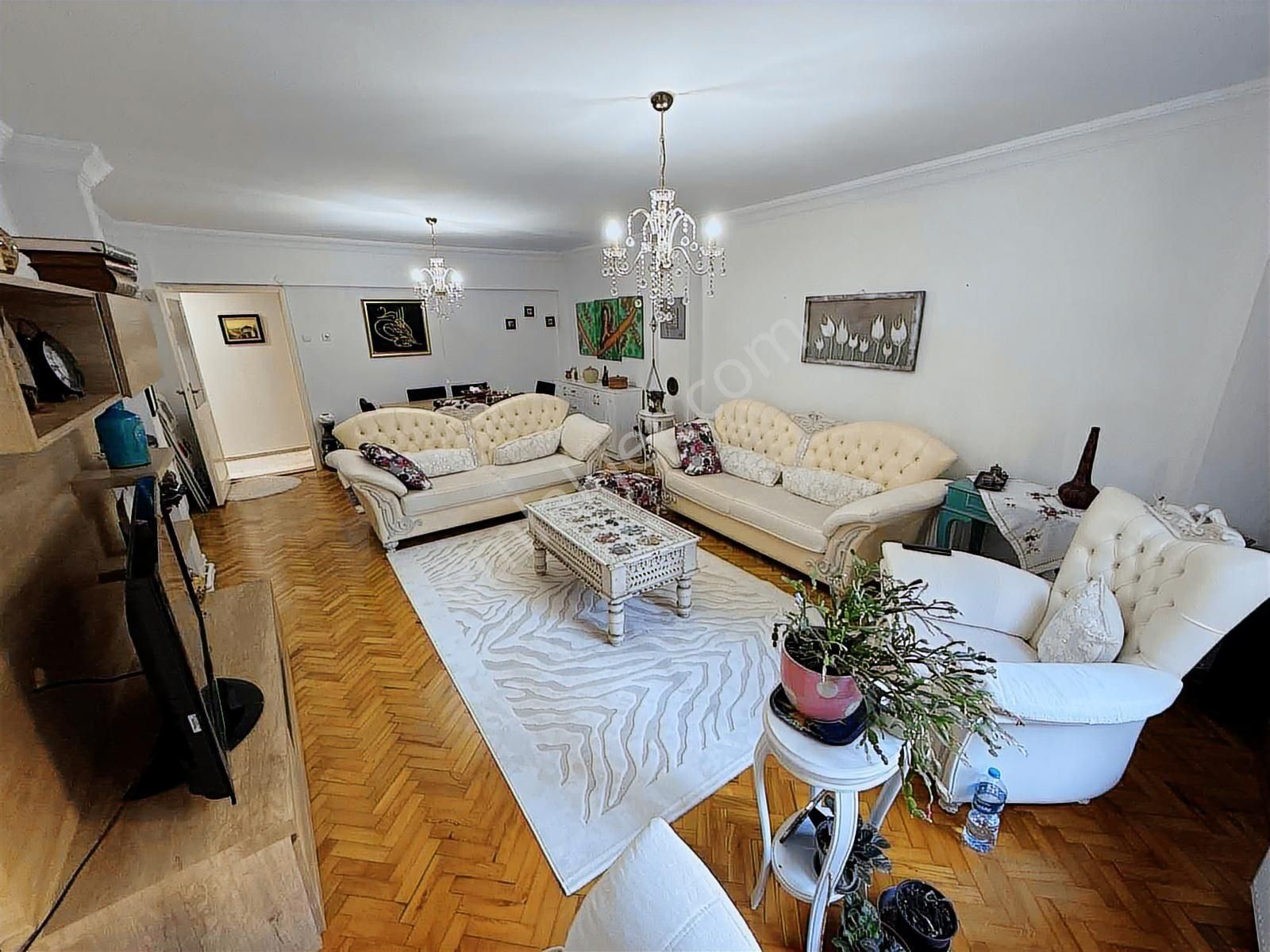 Üskükar Sahile 5 Dk Mesafede Satılık 2+1 Daire - Görsel 18